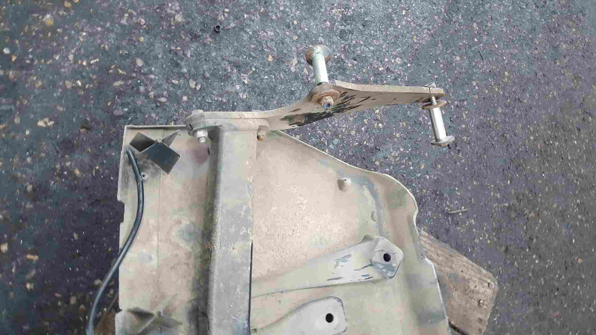 Thumb 5 Renault Laguna MK3 2007-2012 Rear TOW Bar Complete