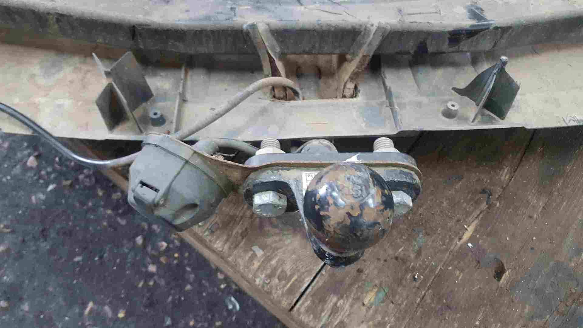 Thumb 6 Renault Laguna MK3 2007-2012 Rear TOW Bar Complete