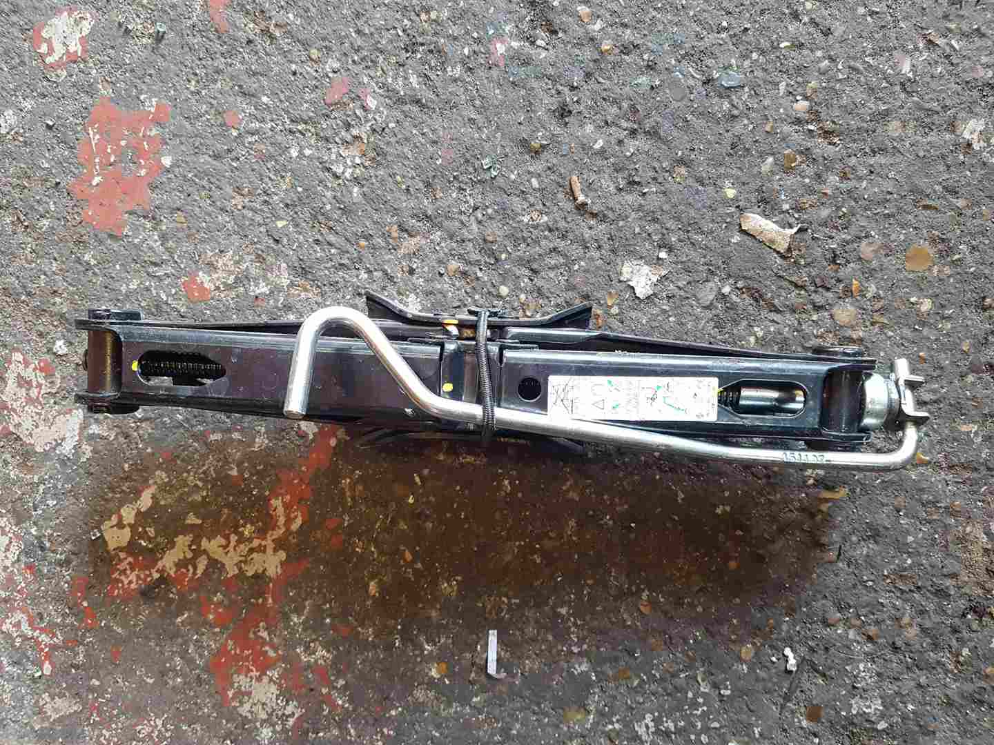 Renault Laguna MK3 2007-2012 Spare Wheel Jack 995500011R