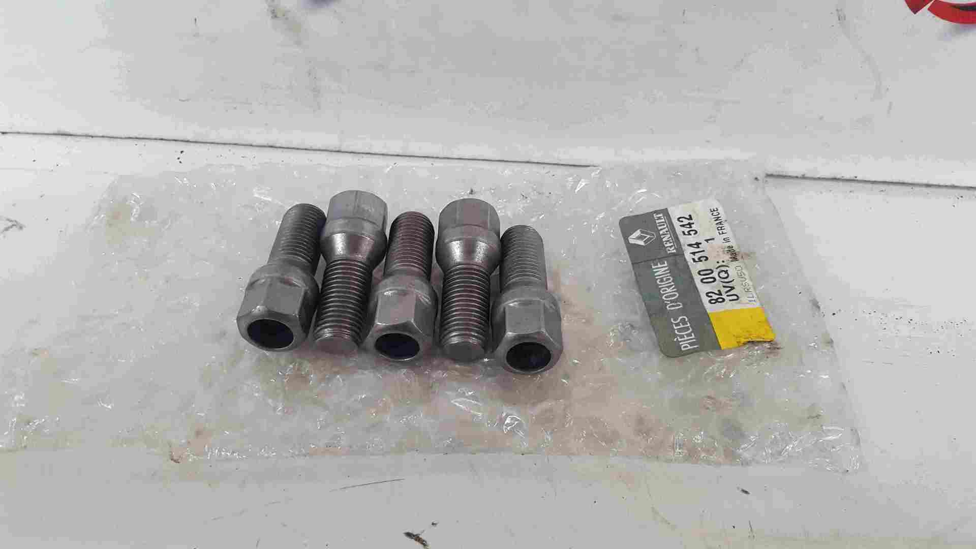 Thumb 2 Renault Laguna MK3 2007-2012 Spare Wheel Nuts 8200514542