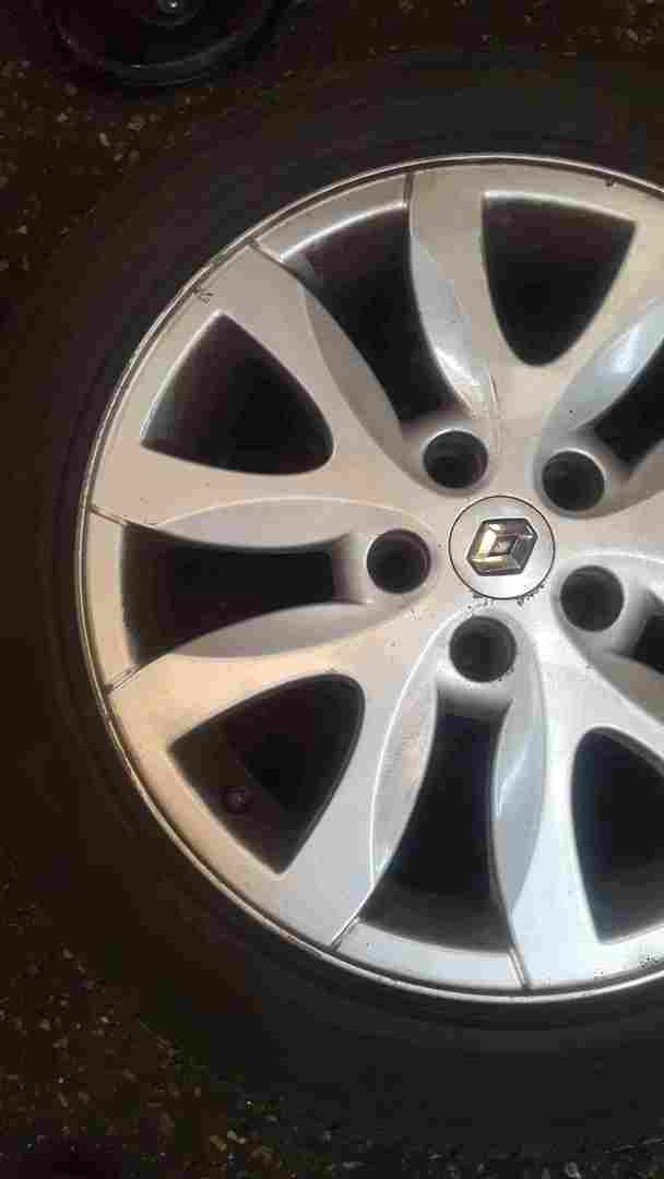Thumb 3 Renault Laguna MK3 2007-2012 Spider Alloy Wheel 4/5 17inch 7mm Tyre