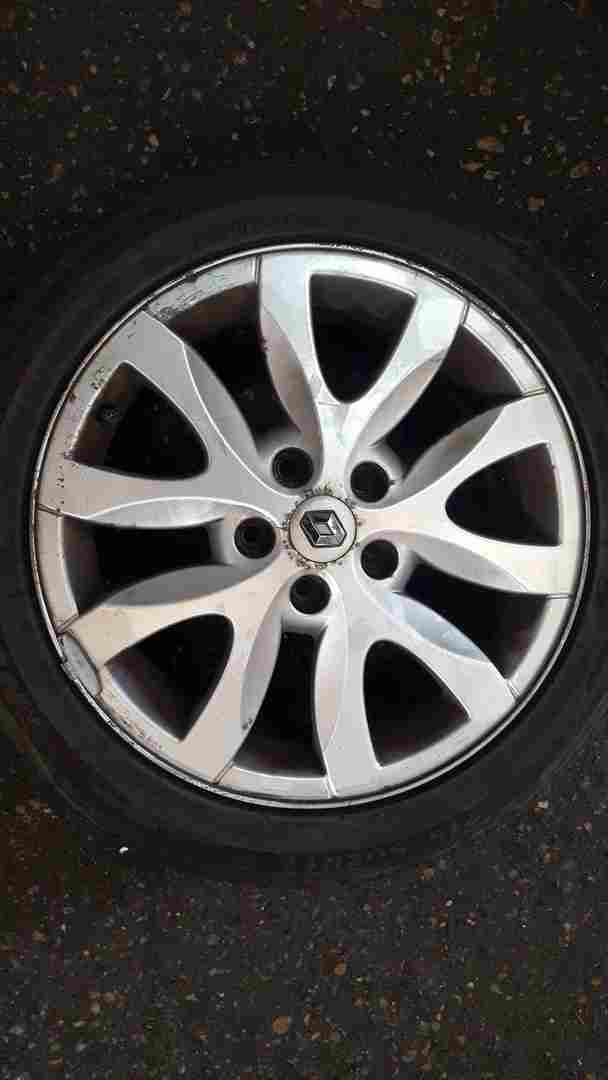 Thumb 3 Renault Laguna MK3 2007-2012 Spider Alloy Wheel 5mm 17inch