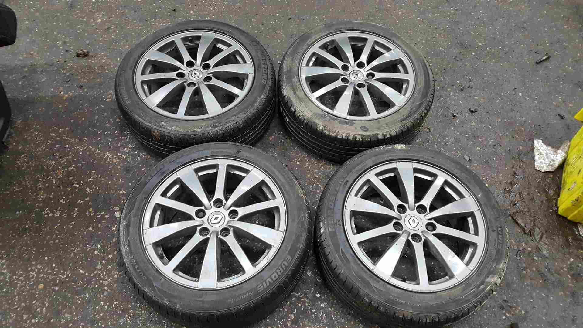 Renault Laguna MK3 2007-2012 Tenerife Alloy Wheels Set 215 50 17 5mm 17inch