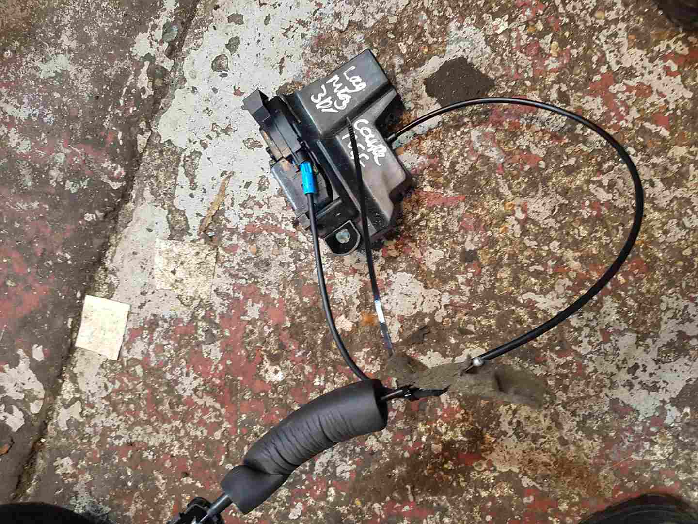 Renault Laguna MK3 Coupe  2007-2012 Passenger NSF Front Door Lock Mechanism