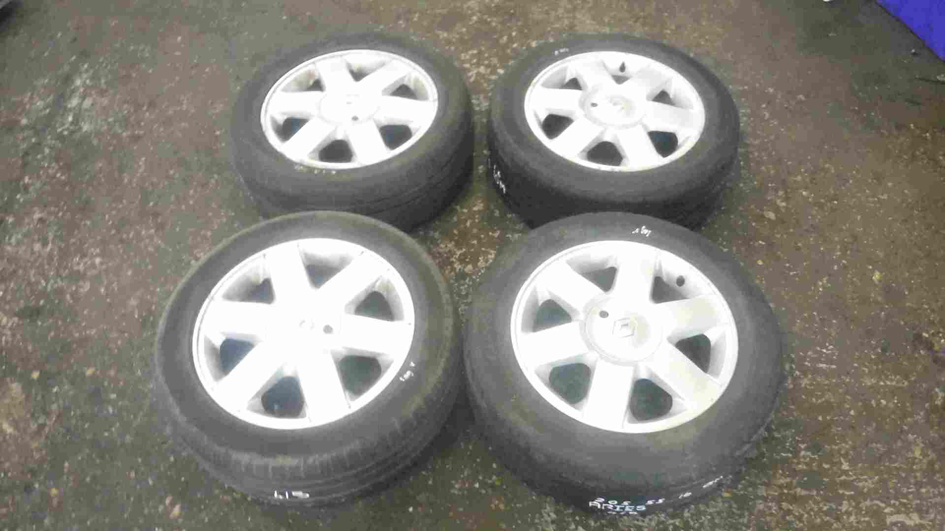 Renault Laguna Megane Scenic 1999-2003 Aries Alloy Wheels X4 Set 16inch