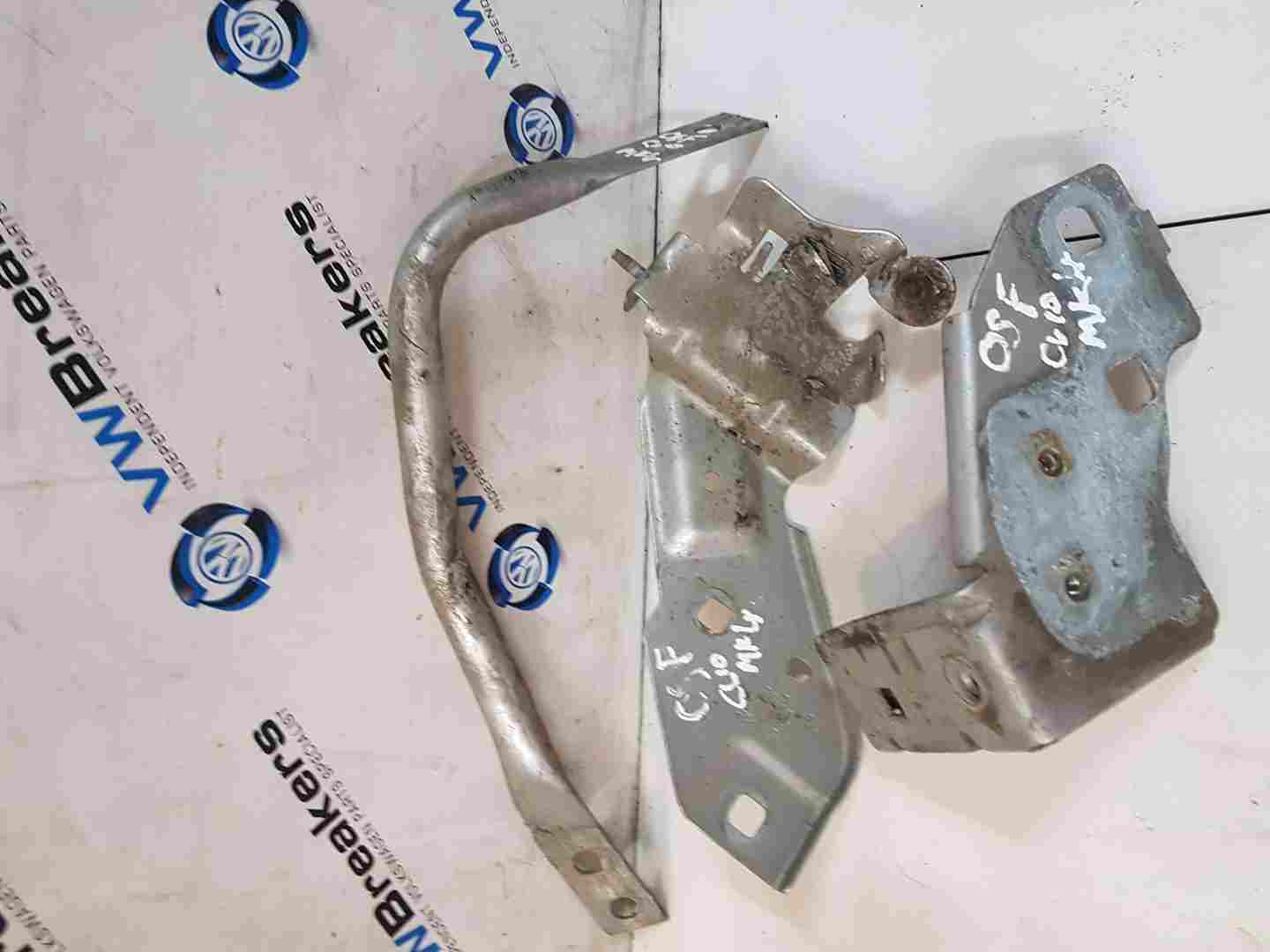 Thumb 2 Renault MK4 2013-2015 Drivers OSF Front Wing Support Brackets Silver