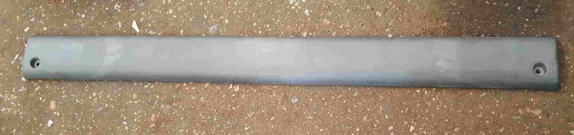 Renault Master 1997-2003 Drivers OS Sliding Door Trim Moulding 7701692582