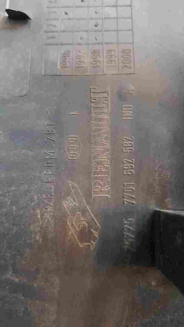 Thumb 2 Renault Master 1997-2003 Drivers OS Sliding Door Trim Moulding 7701692582