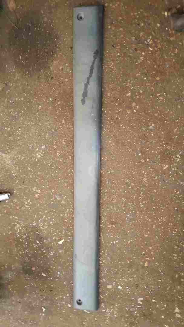 Renault Master 1997-2003 Passenger NS Sliding Door Trim Moulding 7701692582