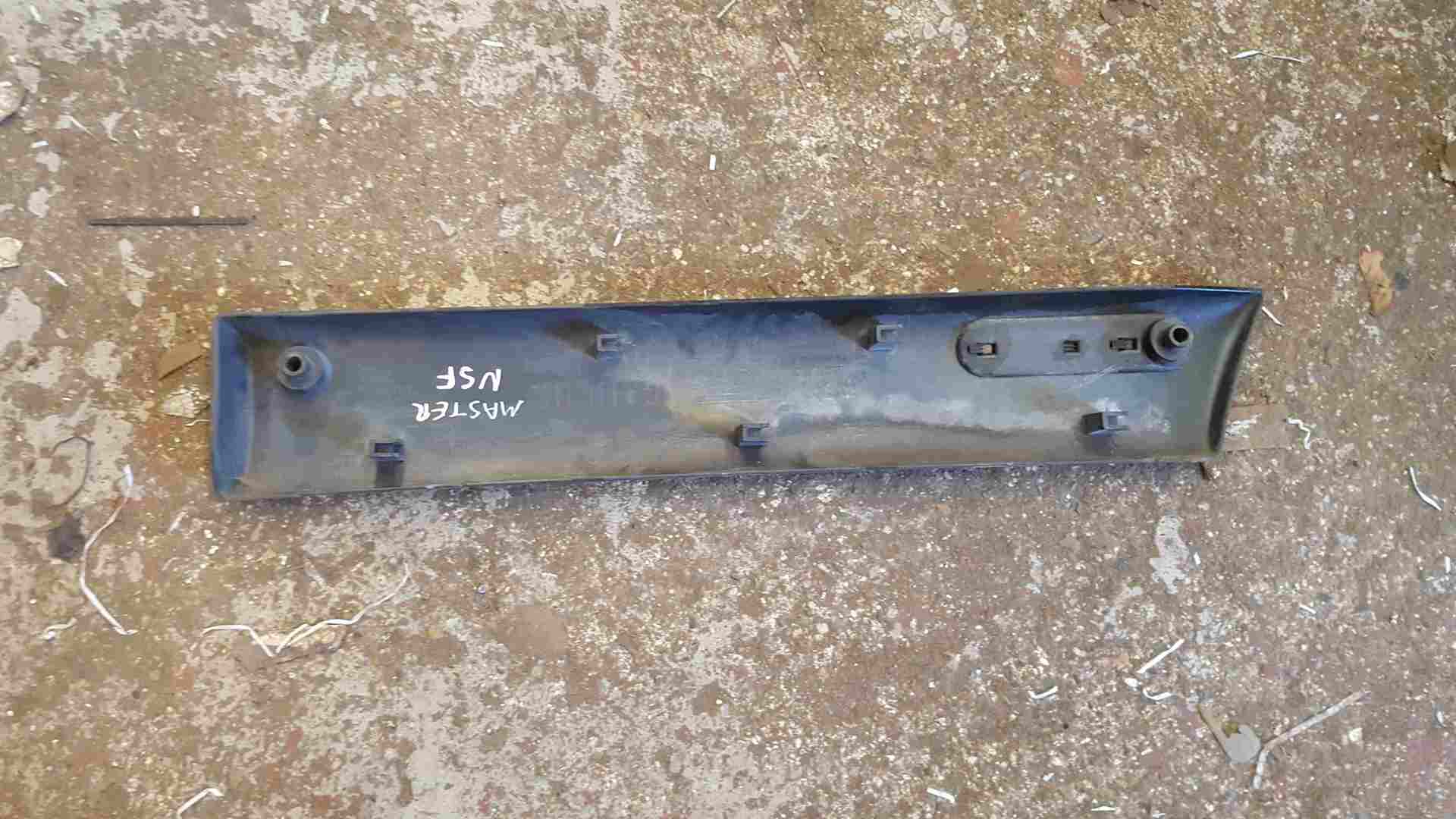 Thumb 3 Renault Master 1997-2003 Passenger NSF Front Door Moulding Trim 7701692580