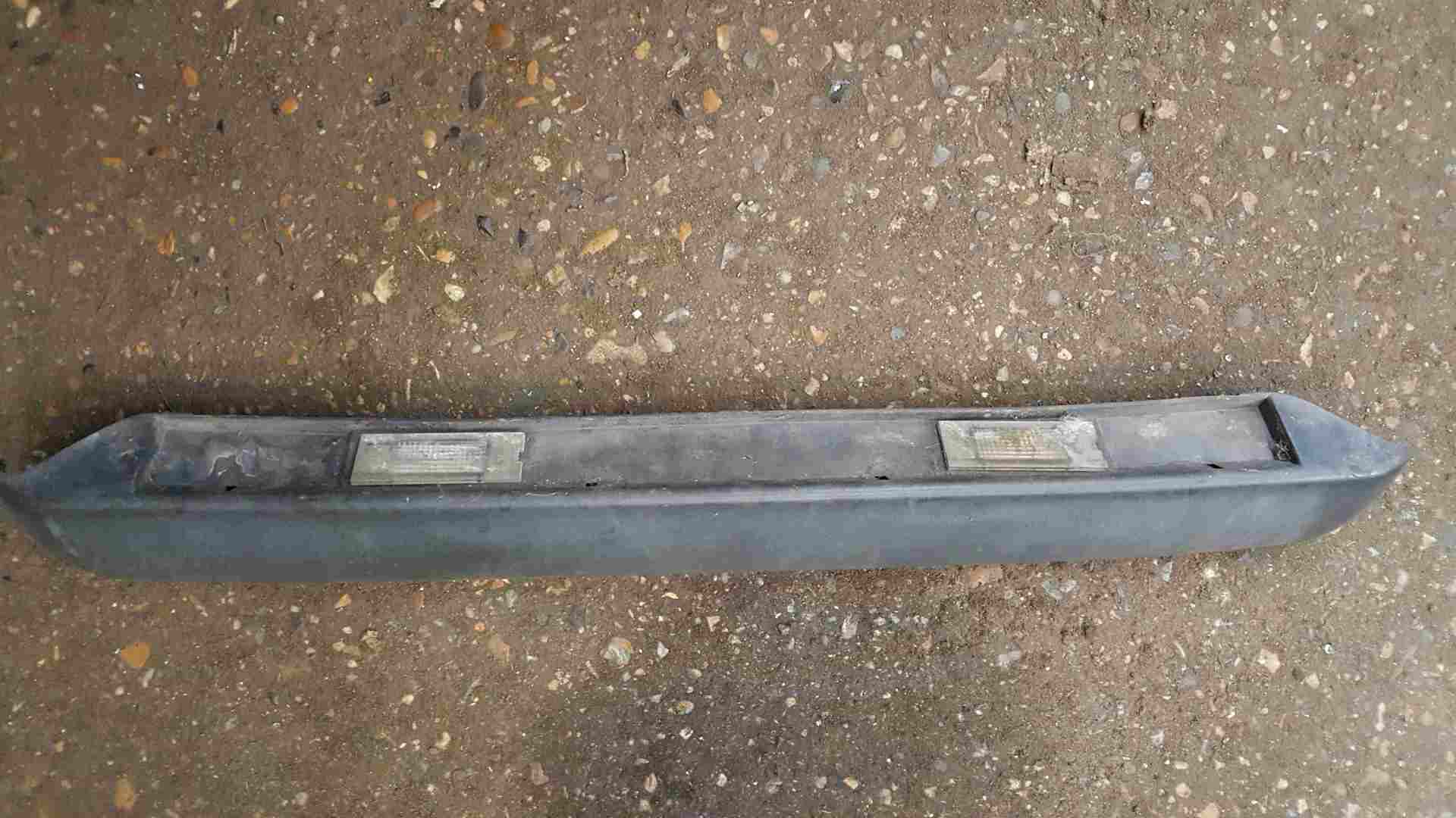 Renault Master 1997-2004 Rear Number Plate Light Holder 7700352127