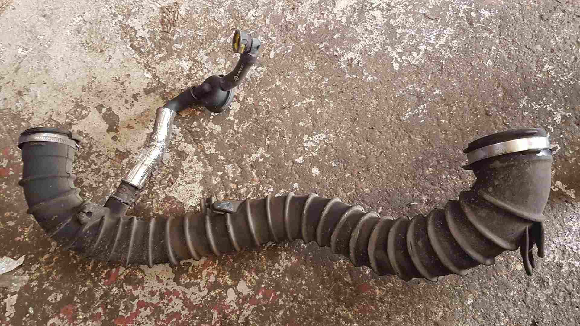 Renault Master 2003-2010 2.5 DCI Air Turbo Pipe 8200453032