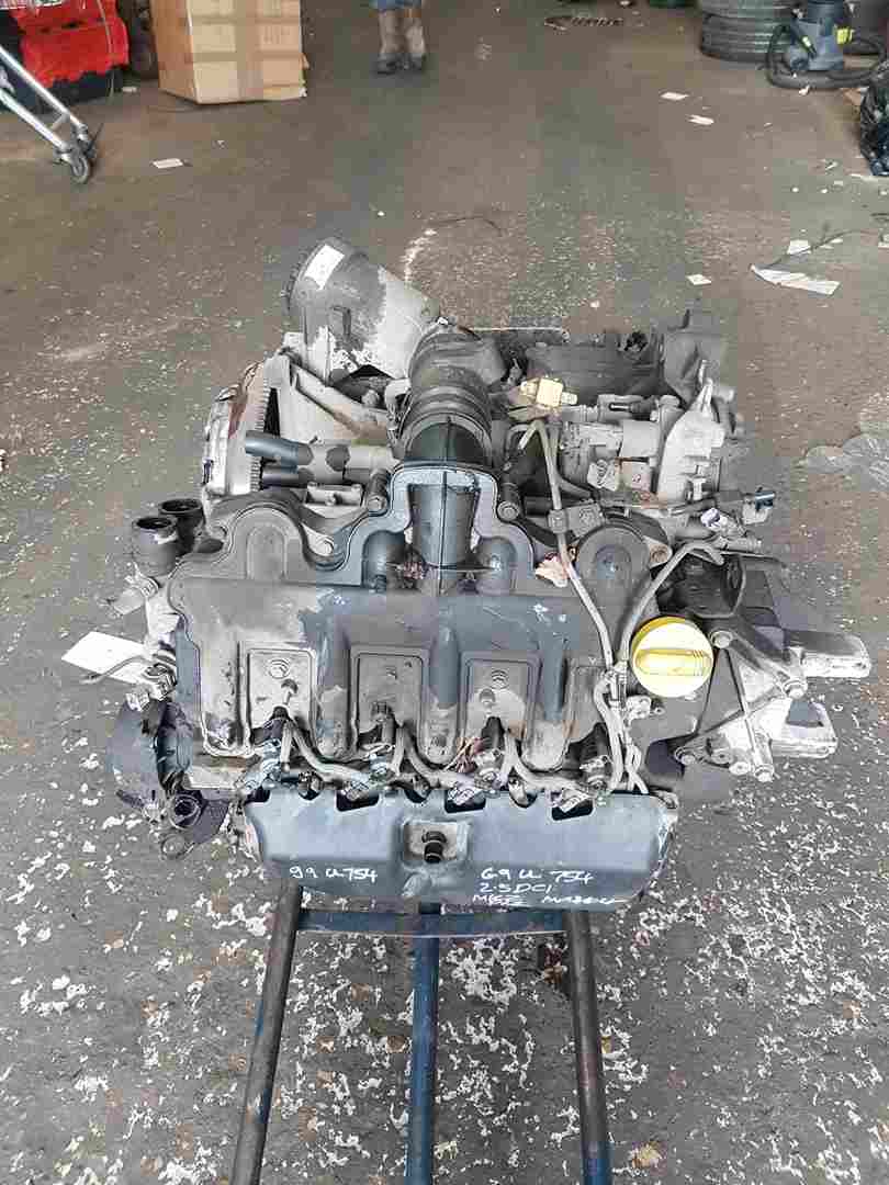 Renault Master 2003-2010 2.5 DCI Engine G9U 754 Spares Or Repairs