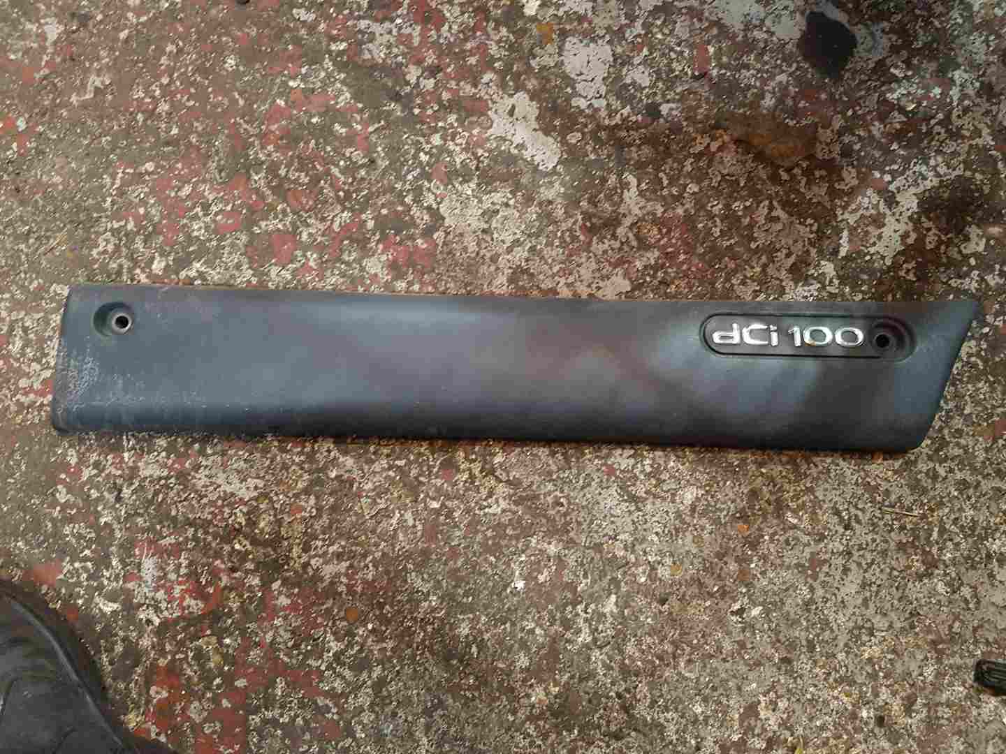 Renault Master 2003-2010 Drivers OSF Front Door Moulding Trim 7701692581