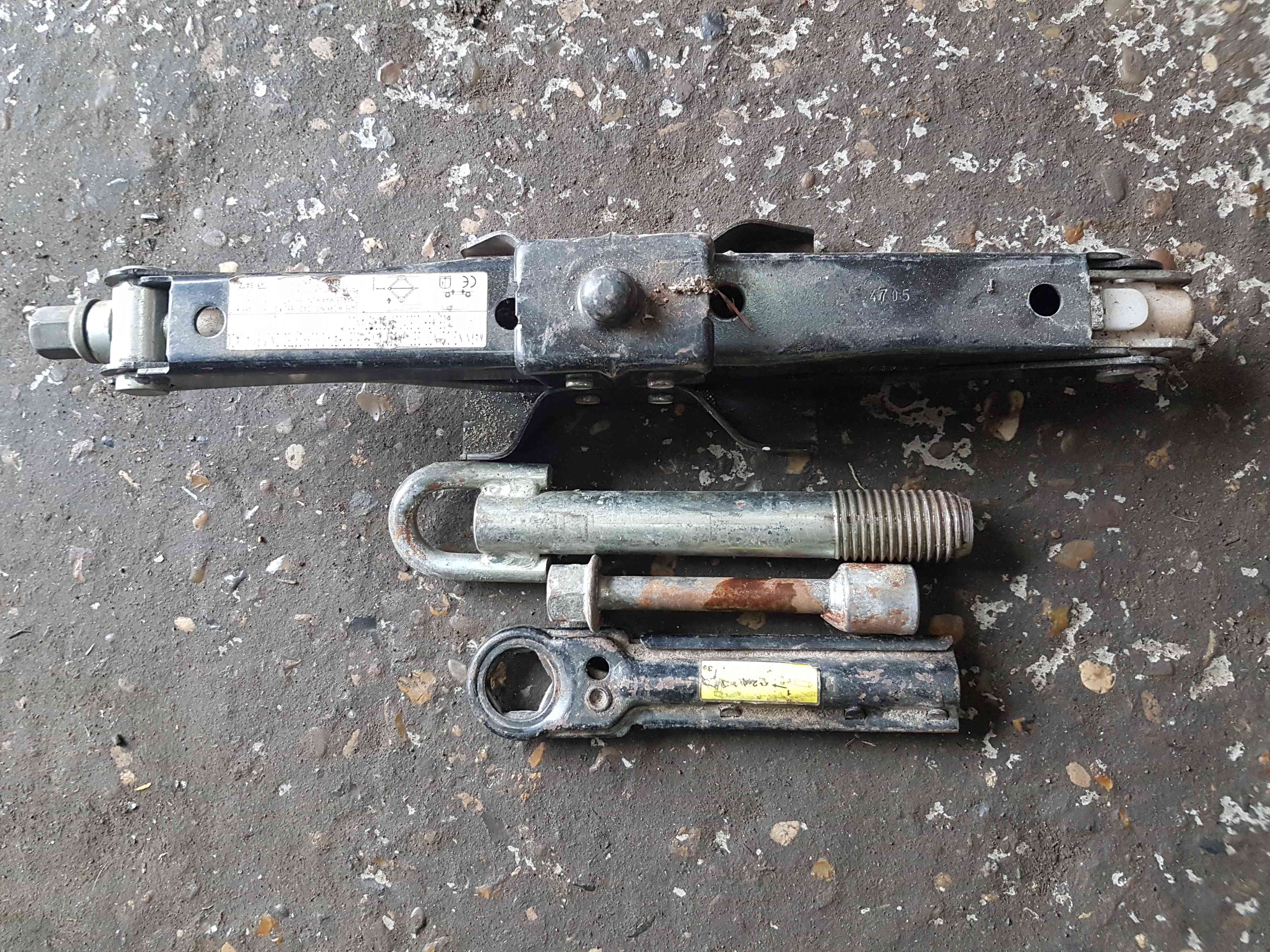 Renault Master 2003-2010 Spare Wheel Jack SET Complete