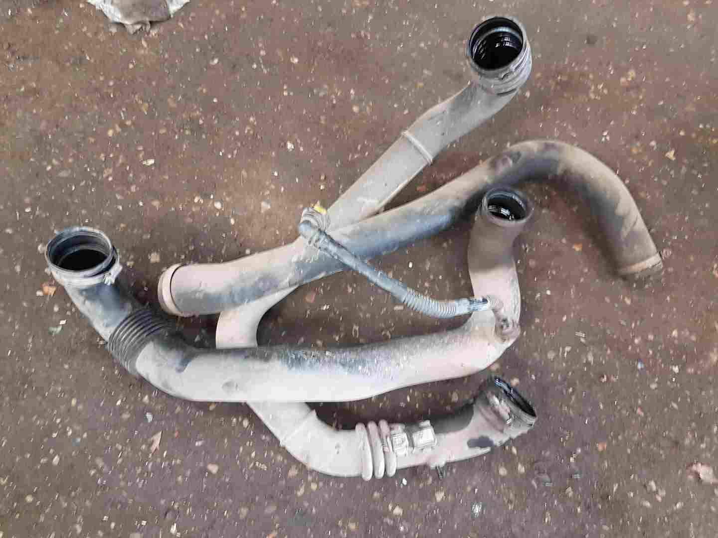 Renault Master 2003-2010 Turbo Intercooler Pipes SET