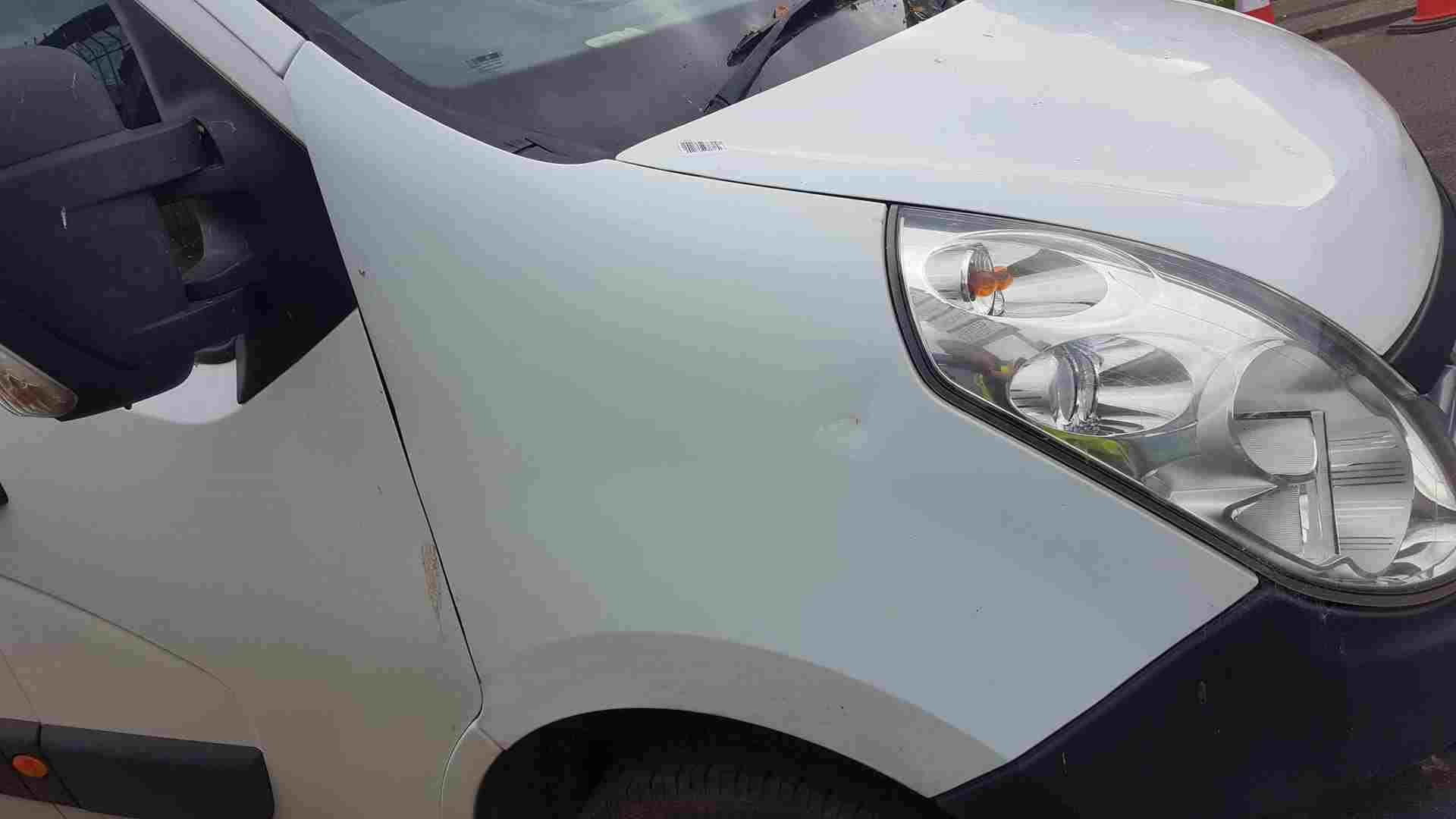 Renault Master 2010-2018 Drivers OS Wing White O389