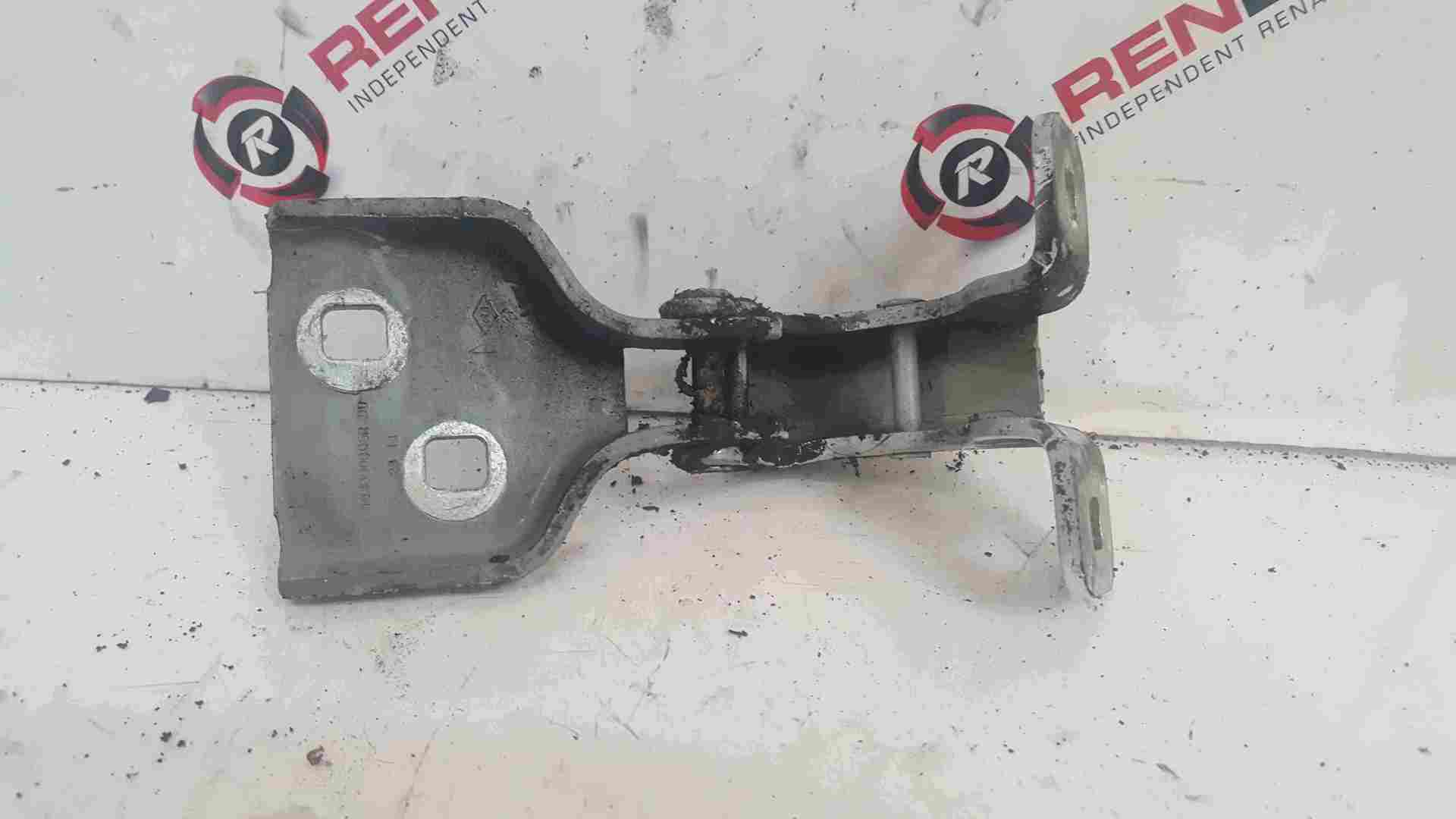 Thumb 2 Renault Master 2010-2018 Drivers OSF Front Lower Door Hinge 804000006R