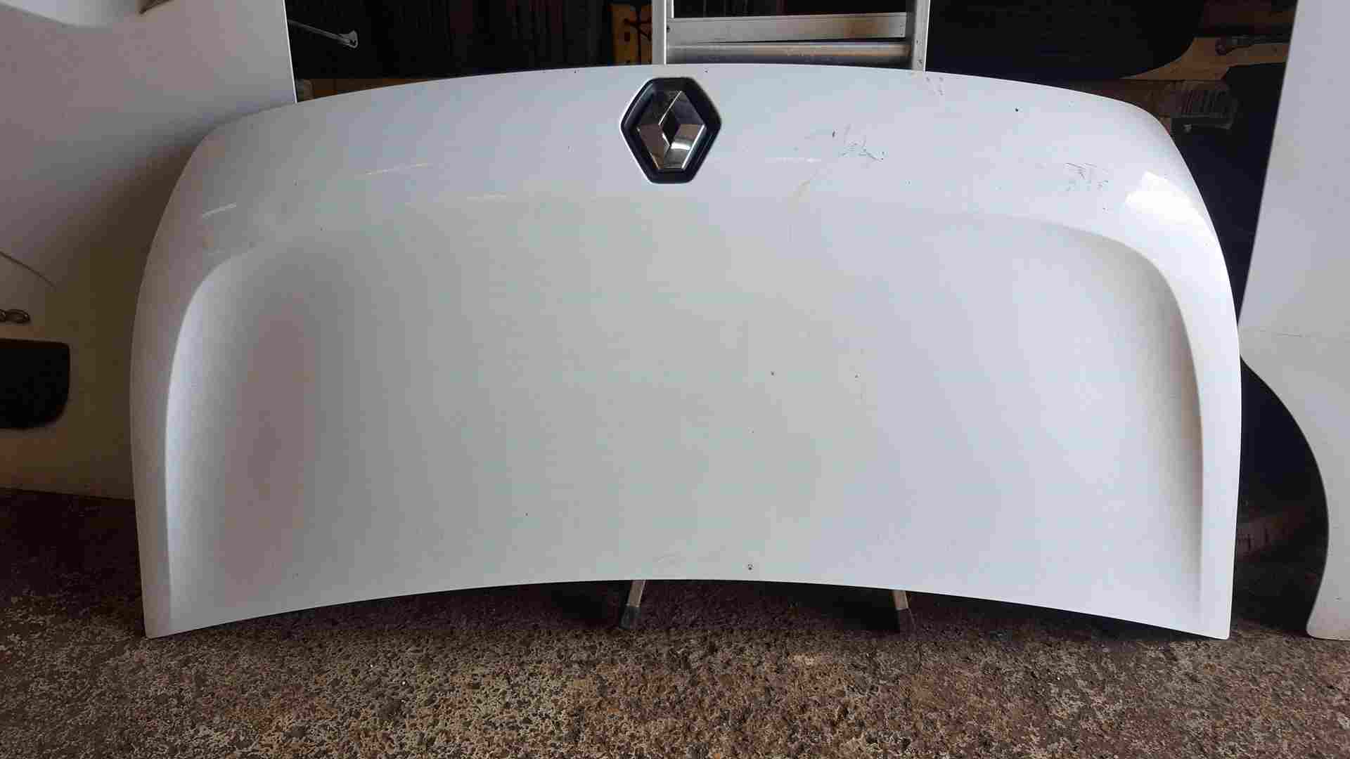 Renault Master 2010-2018 Front Bonnet White O389