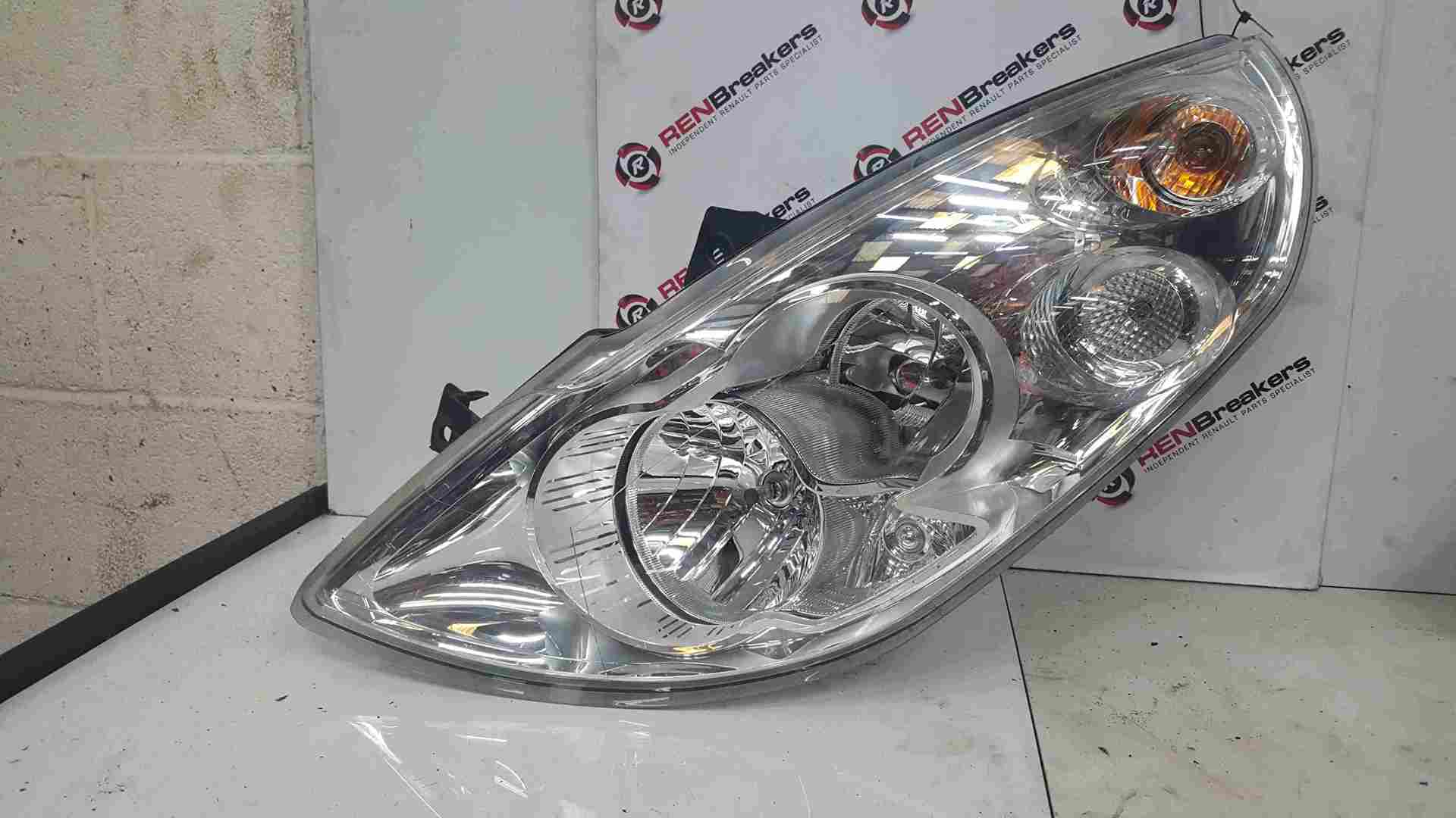 Renault Master 2010-2018 Passenger NSF Front Headlight