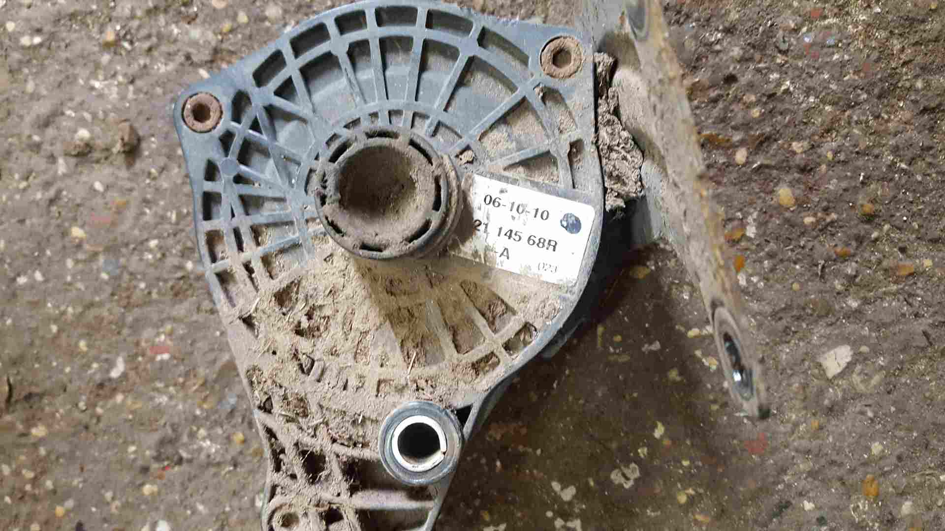Thumb 2 Renault Master MK3 2010-2018 2.5 Spare Wheel Winch Carrier  2114568R