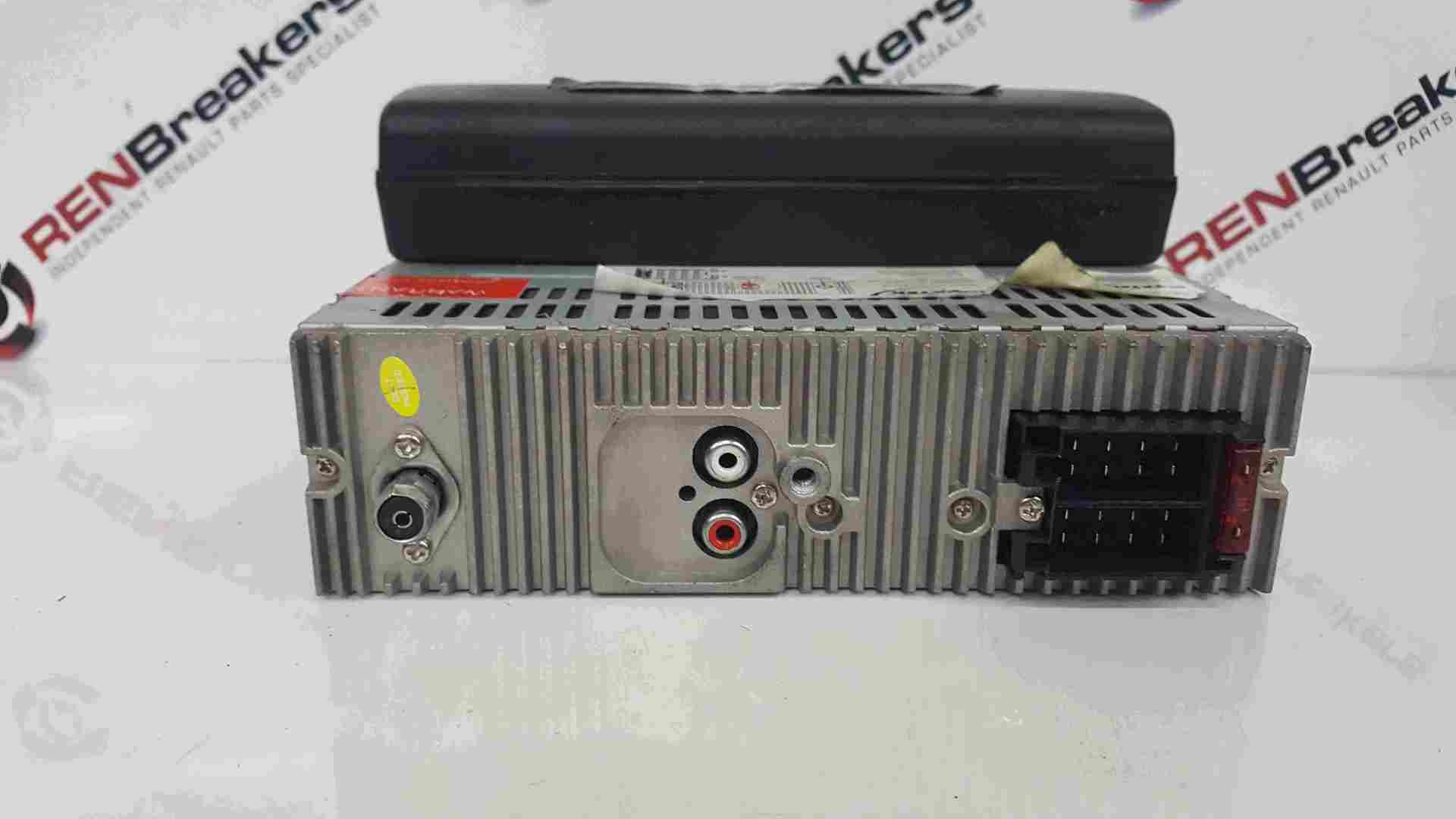 Thumb 4 Renault Maxtek 1998-2020 Radio Cd Player USB Bluetooth 53712