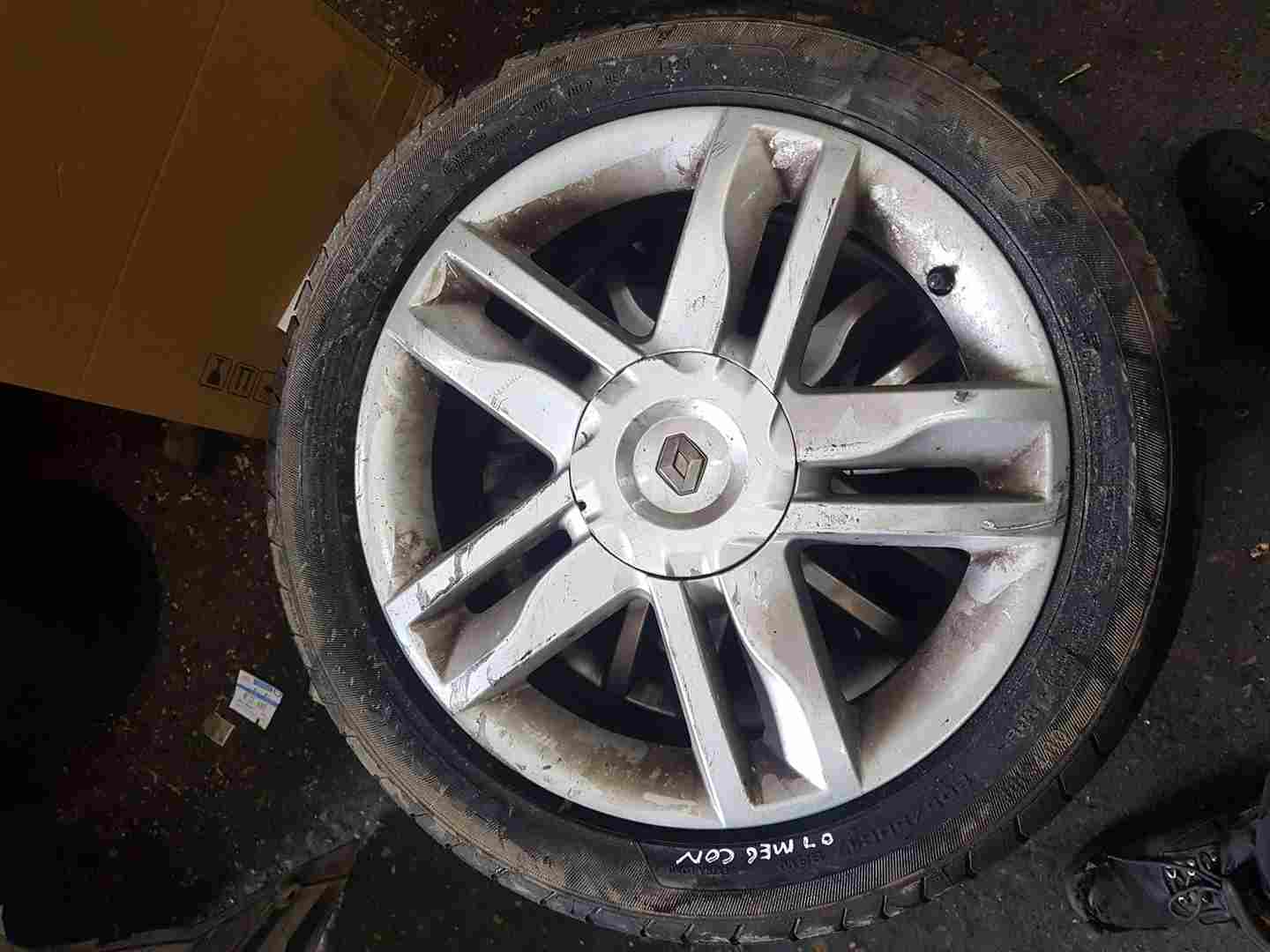 Renault Megane  2002-2008  Celcius Alloy Wheel 17Inch 3/5 
