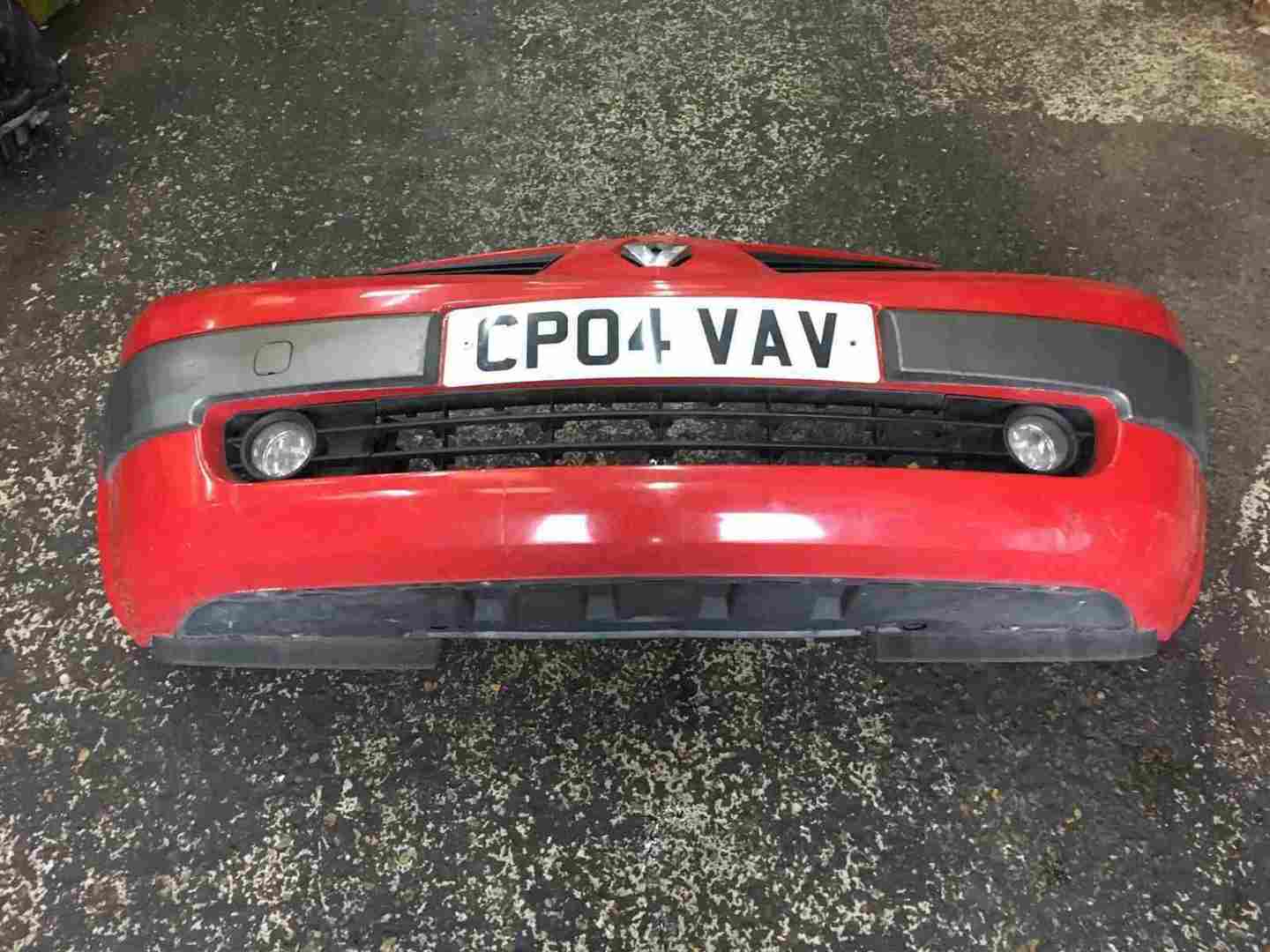 Renault Megane   Convertible 2002-2006 Front Bumper Red 727
