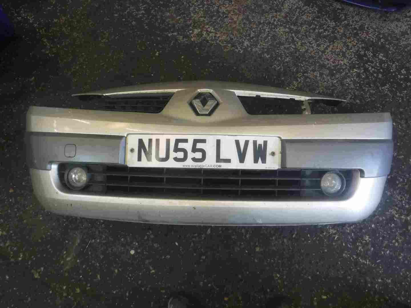 Renault Megane + Convertible 2002-2006 Front Bumper Silver Gold TED11