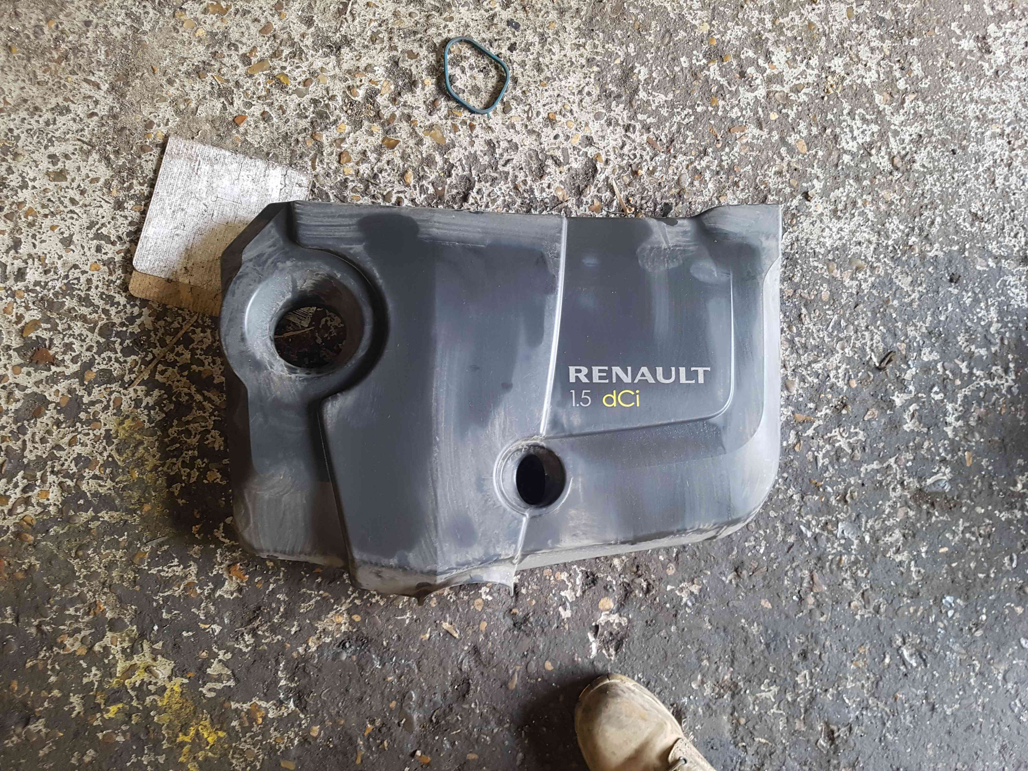 Thumb 8 Renault Megane + Scenic 2002-2008 1.5 DCI Engine Cover Plastic 8200404674