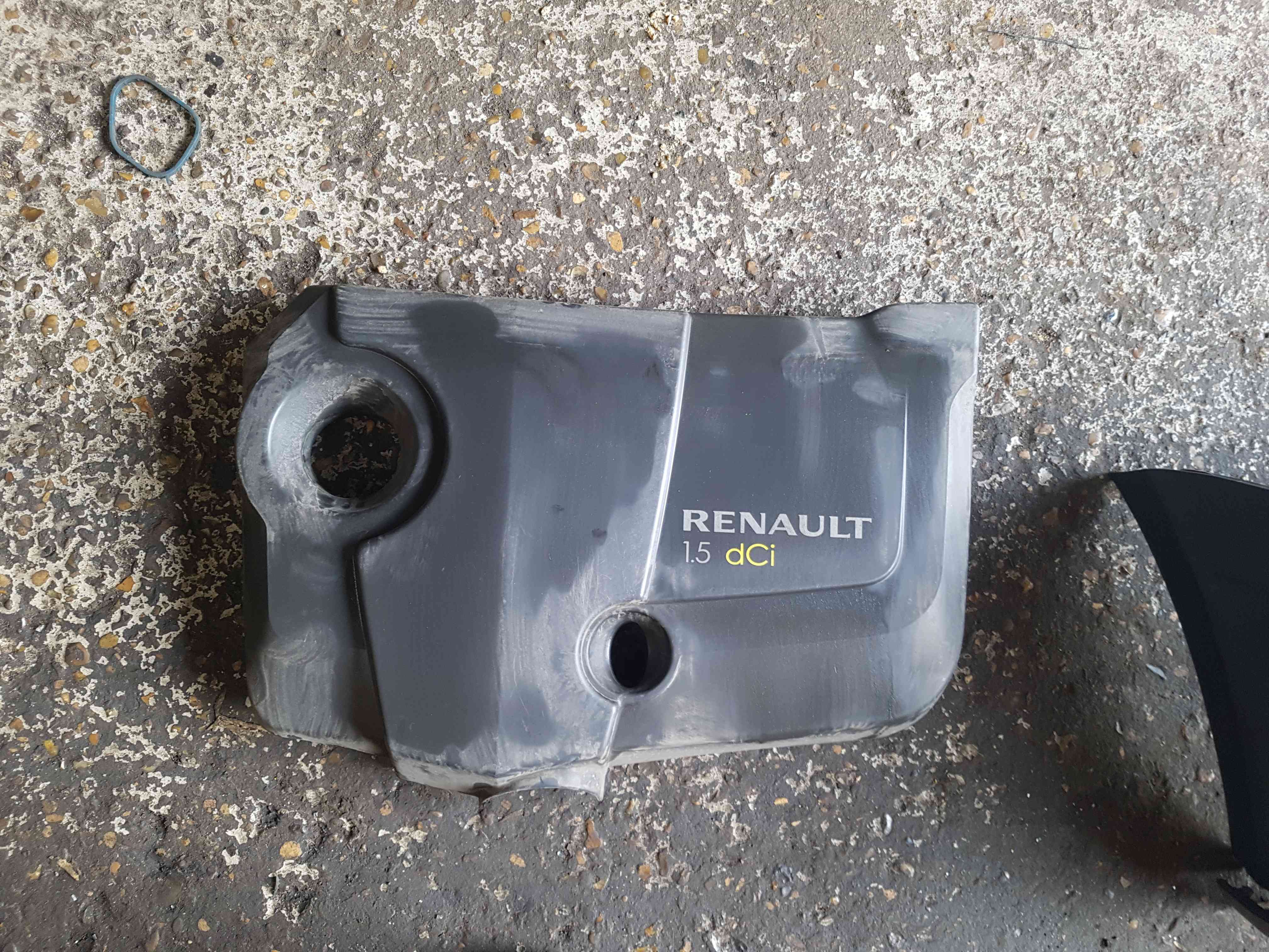 Renault Megane + Scenic 2002-2008 1.5 DCI Engine Cover Plastic 8200404674