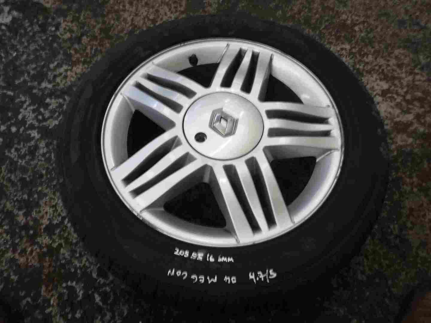 Renault Megane + Scenic 2002-2008 Reinastella Alloy Wheel + Tyre 205 55 16 7mm