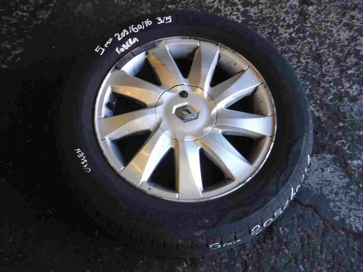 Renault Megane + Scenic 2003-2009 Kubera Alloy Wheel + Tyre 205 60 16 5mm