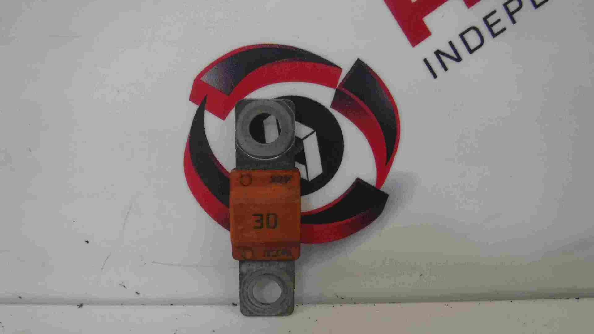 Renault Megane + Scenic 2003-2009 Main Fuse Engine Bay fuse Orange 30amp