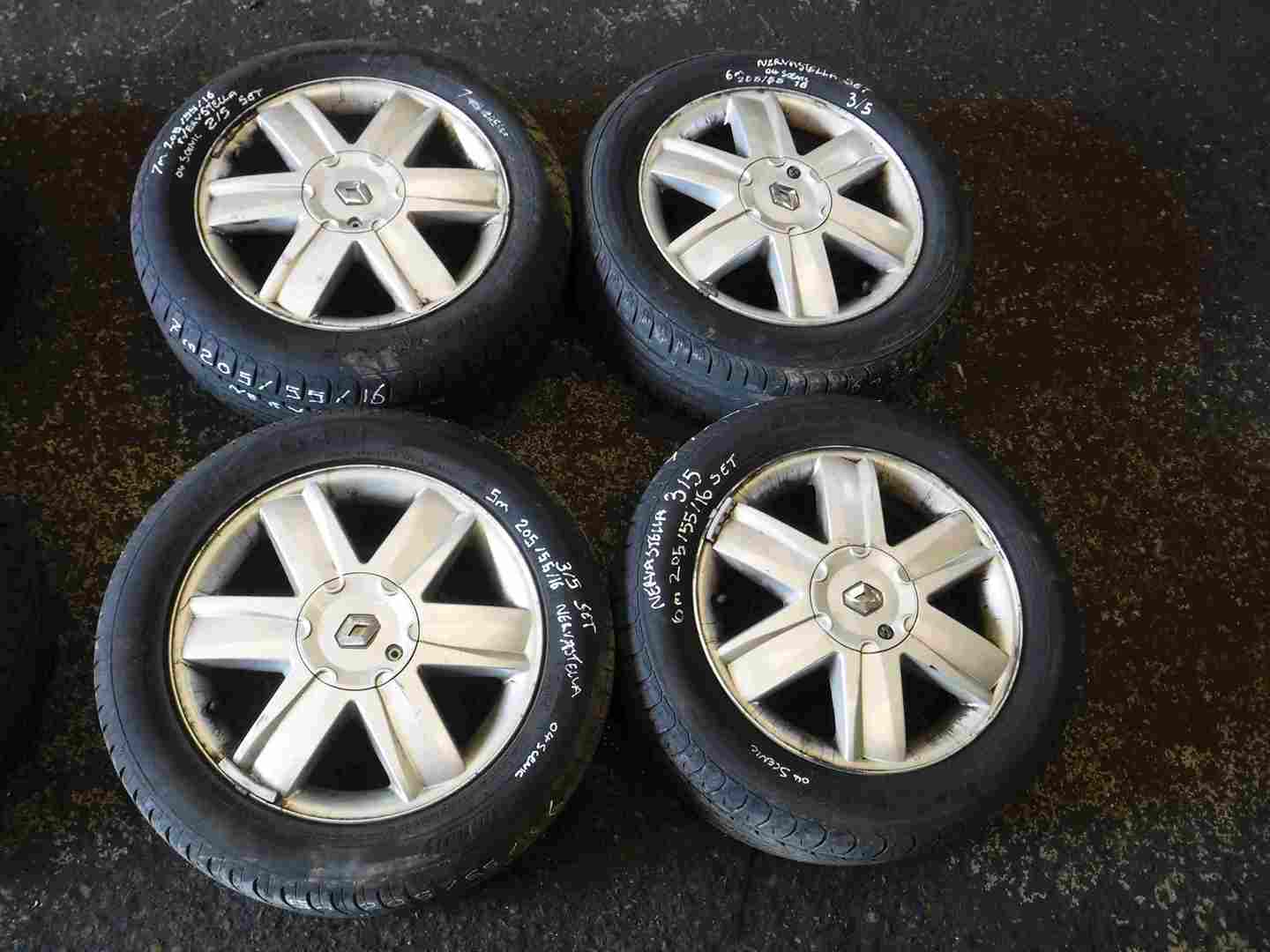 Renault Megane + Scenic 2003-2009 Nervastella Alloy Wheel 16inch Set X4