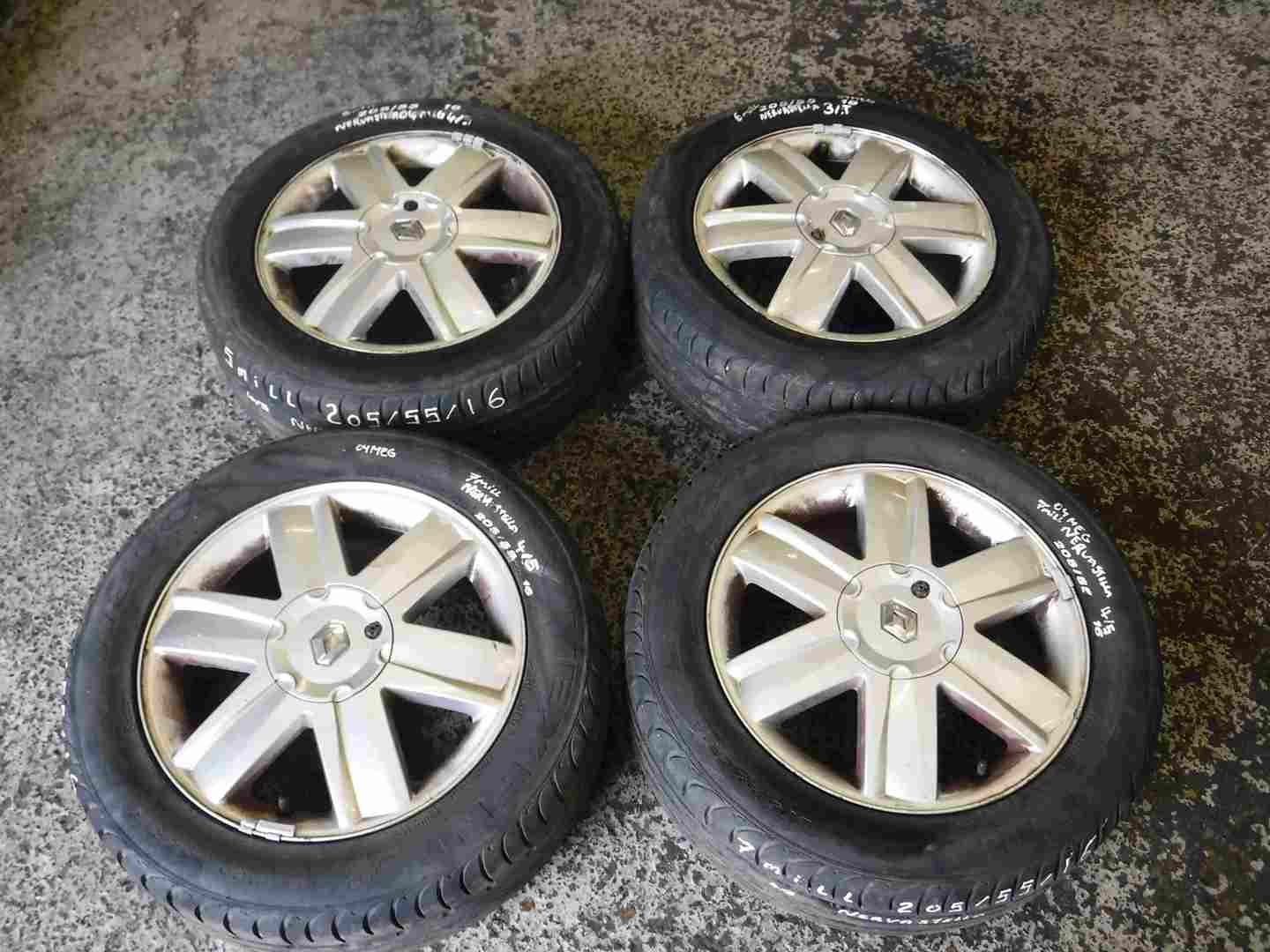 Renault Megane + Scenic 2003-2009 Nervastella Alloy Wheel Set X4 205 55 16 Tyres