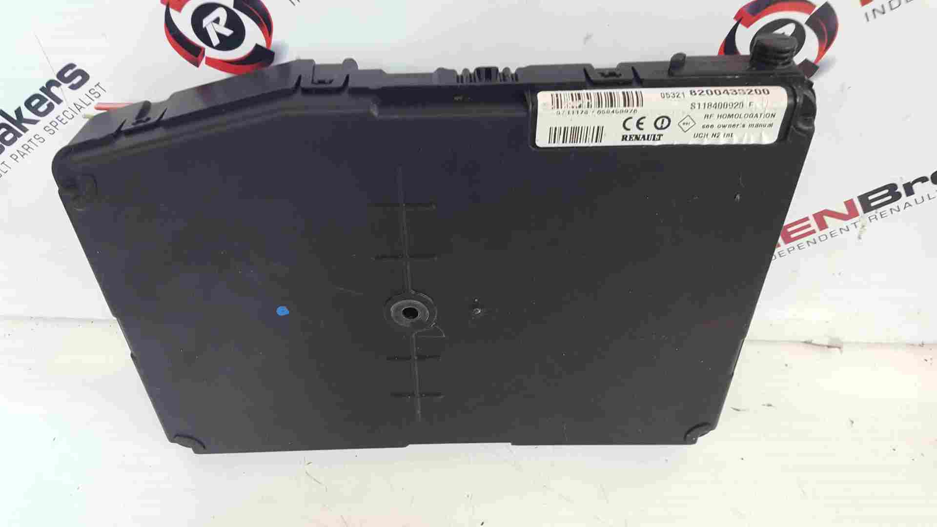 Renault Megane + Scenic 2003-2009 UCH BCM Immobiliser Fuse Box 8200433200