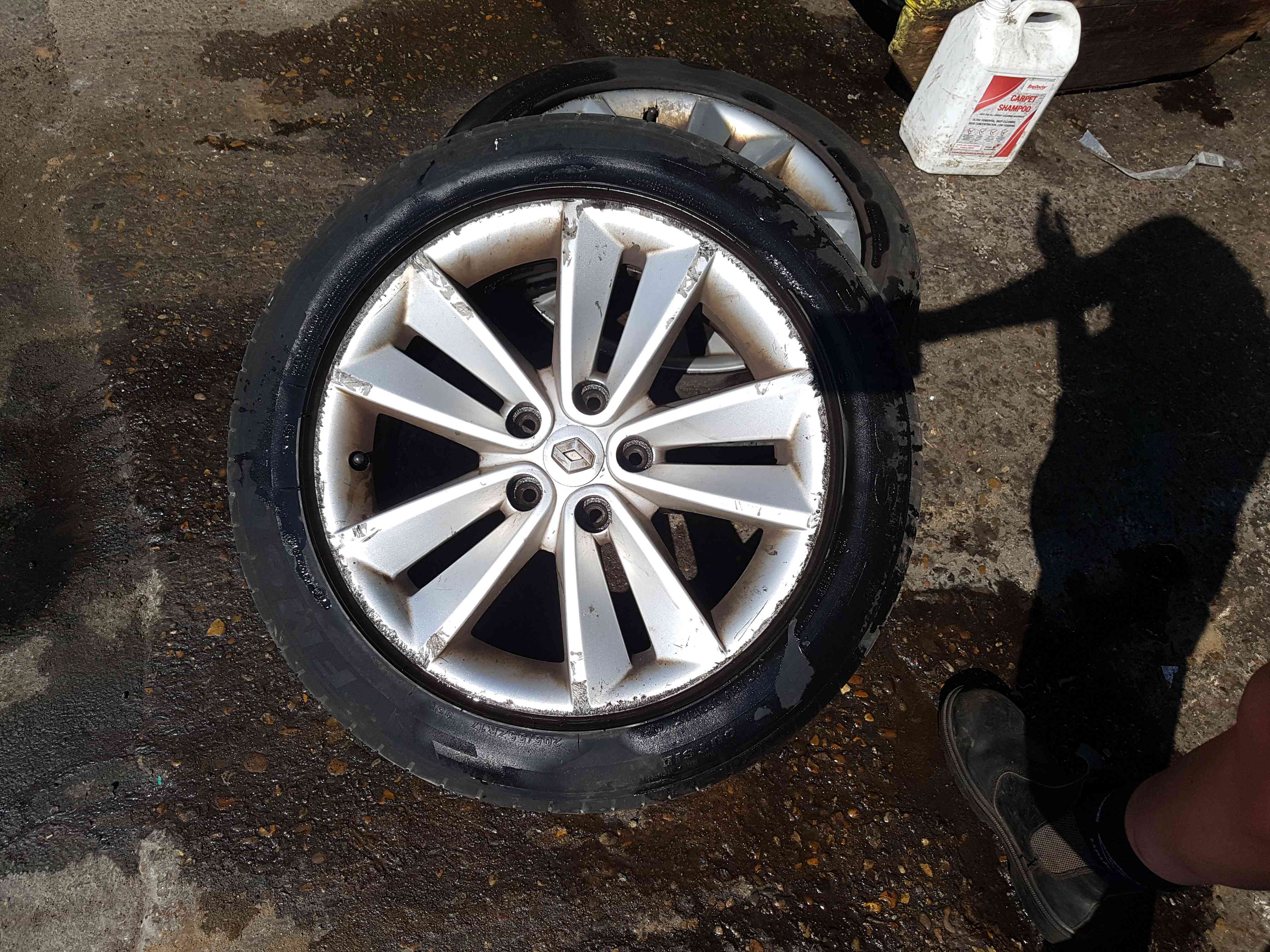 Thumb 7 Renault Megane + Scenic MK3 2008-2012 Sari Alloy Wheel 17Inch 17 403000066R 2/5