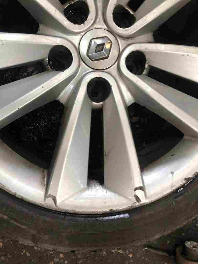 Thumb 4 Renault Megane + Scenic MK3 2008-2012 Sari Alloy Wheel 17Inch X1 403000066R  J3