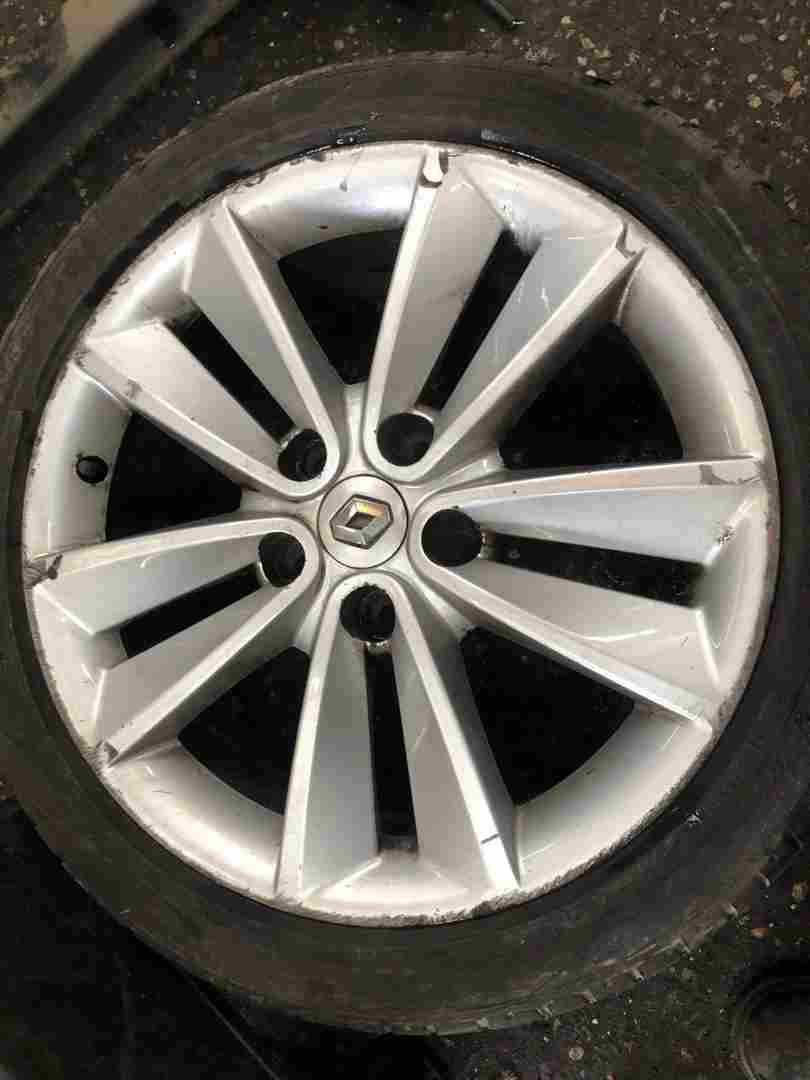 Thumb 8 Renault Megane + Scenic MK3 2008-2012 Sari Alloy Wheel 17Inch X1 403000066R  J3