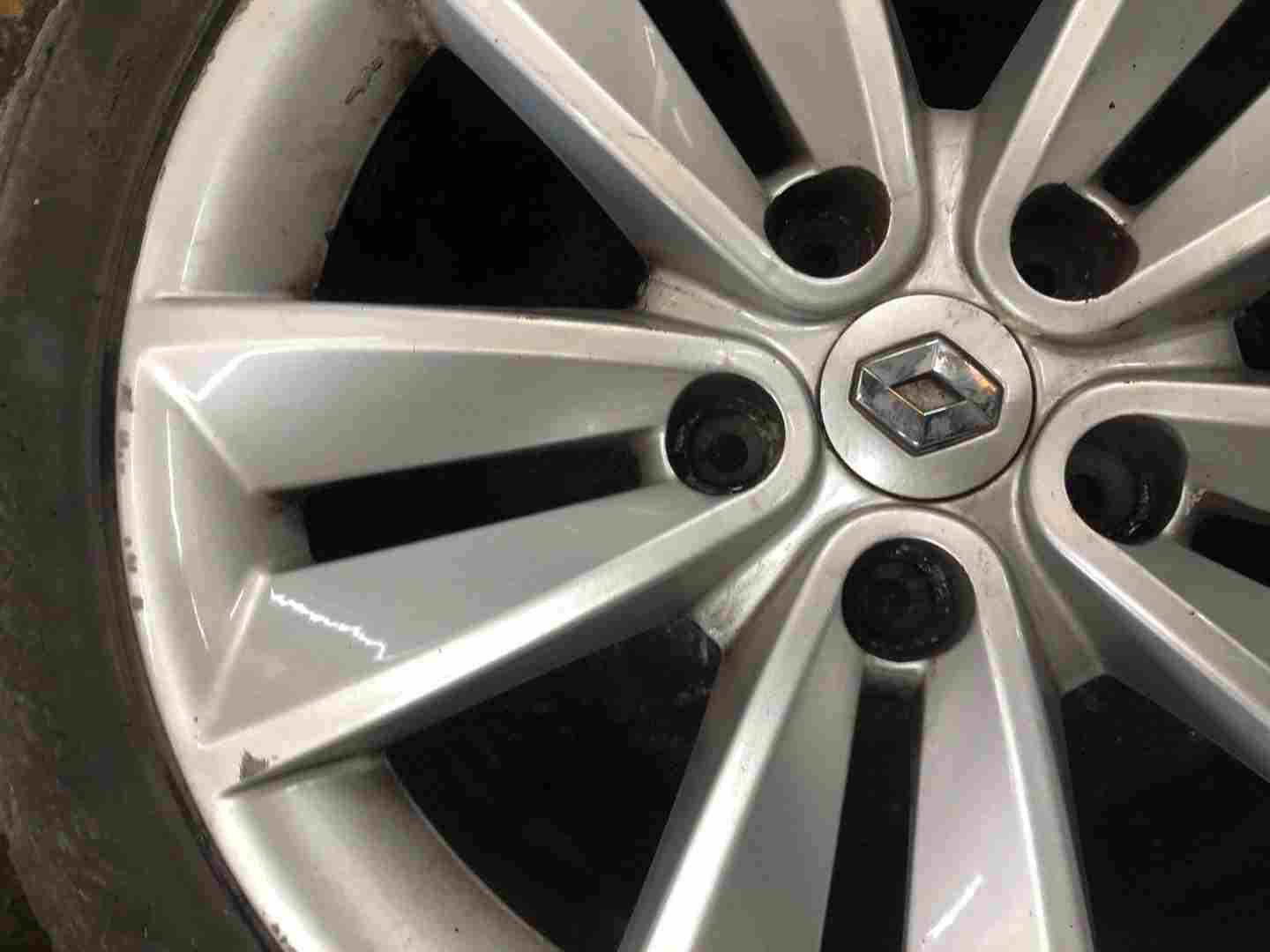 Thumb 5 Renault Megane + Scenic MK3 2008-2012 Sari Alloy Wheel 17Inch X1 403000066R J2