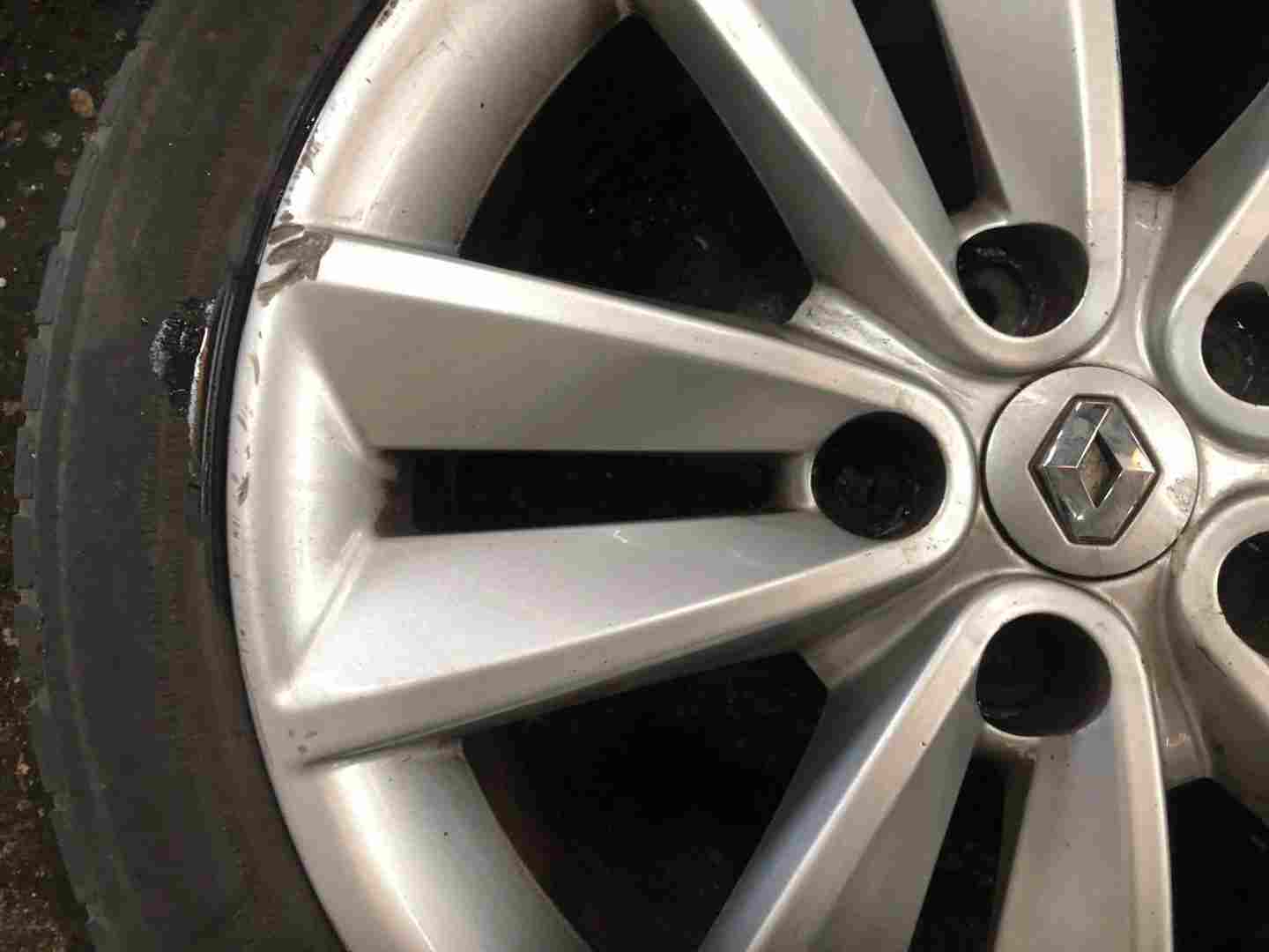 Thumb 6 Renault Megane + Scenic MK3 2008-2012 Sari Alloy Wheel 17Inch X1 403000066R J2