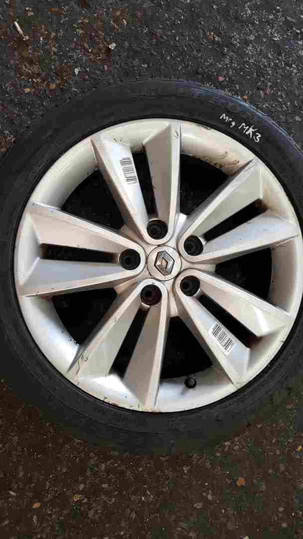 Thumb 2 Renault Megane + Scenic MK3 2008-2012 Sari Alloy Wheel 17inch X1 403000066r