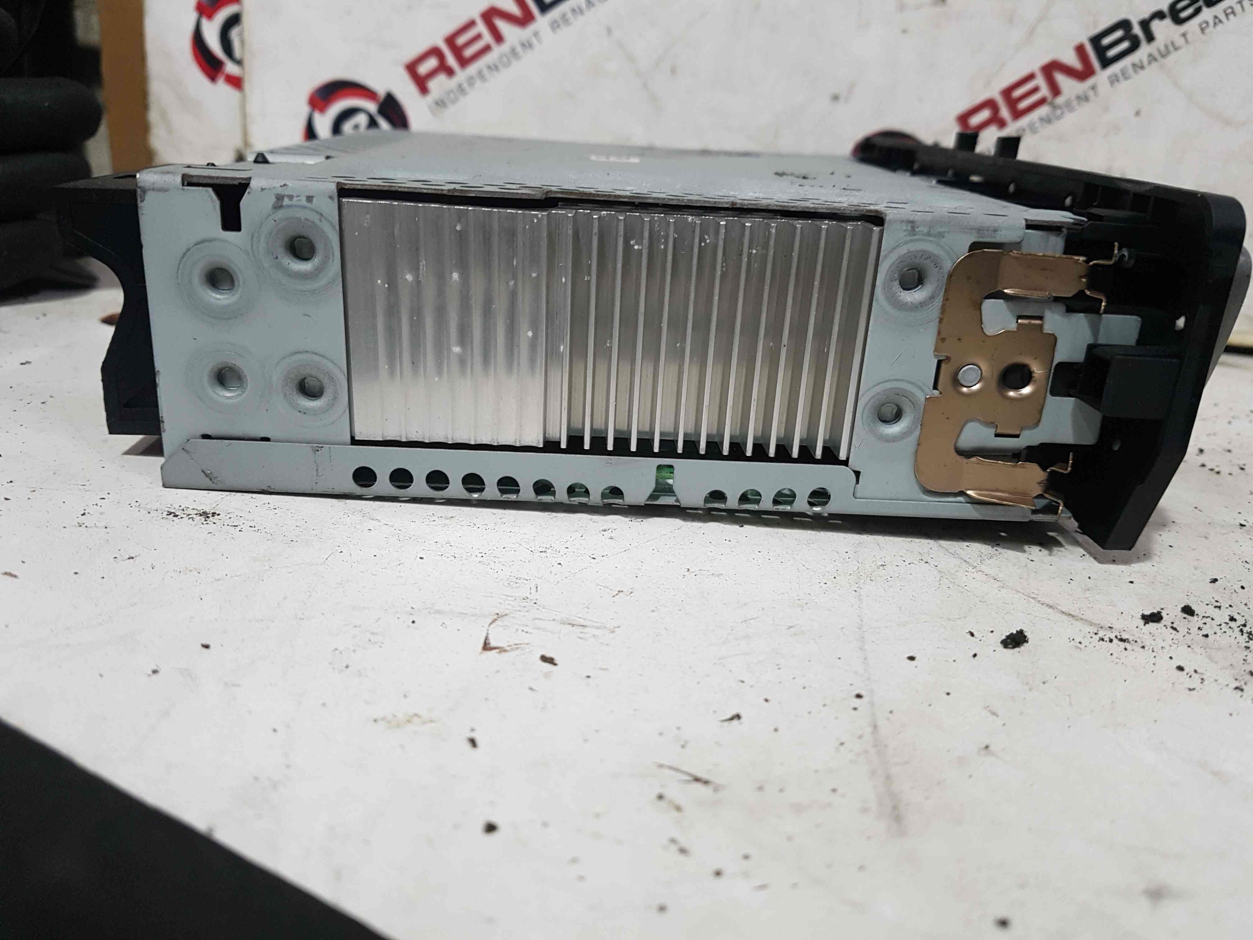 Thumb 5 Renault Megane + Scenic MK3 2008-2014 Radio Cd Player Unit + Code 281150030R