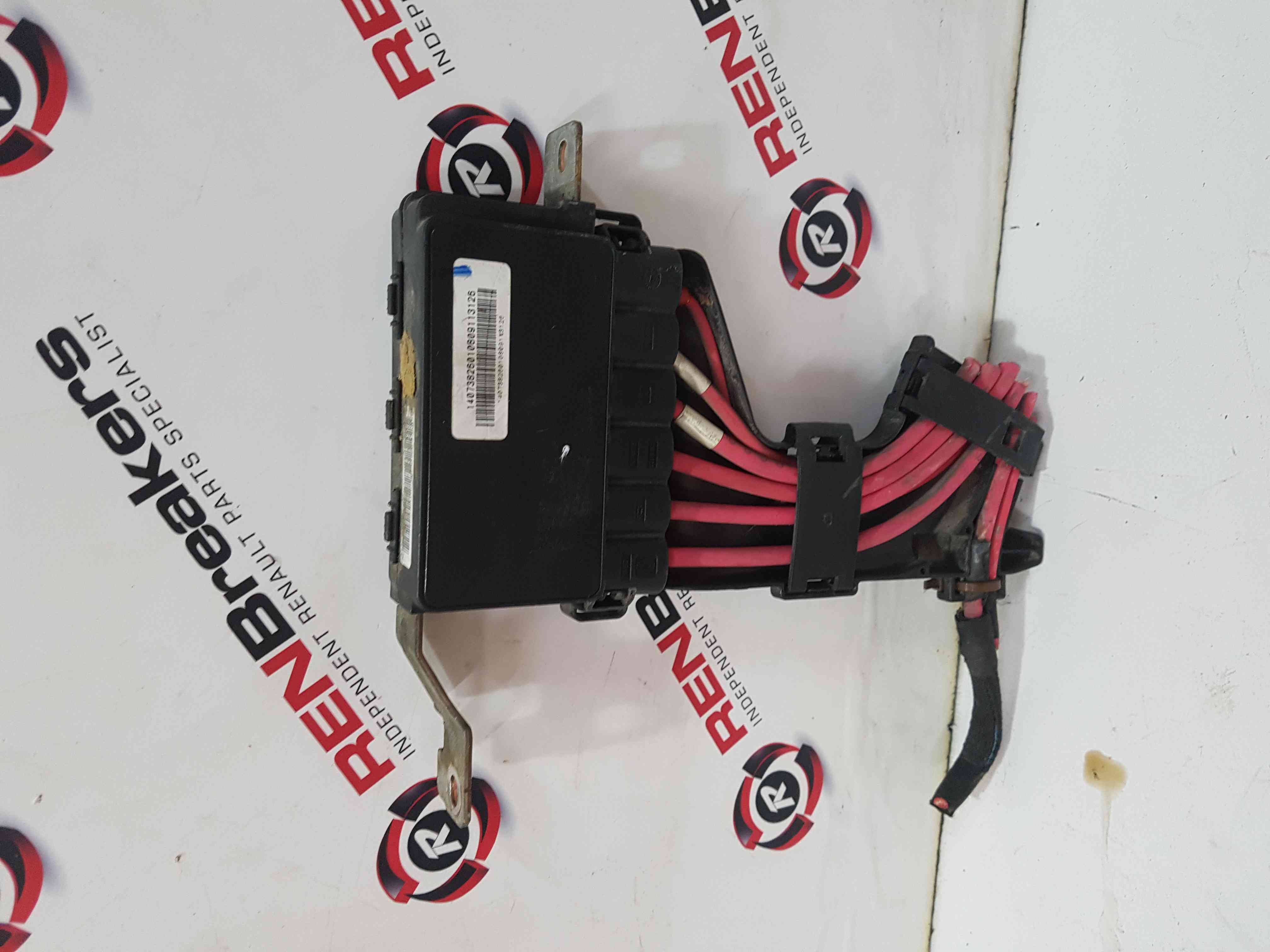 Renault Megane + Scenic MK3 2009-2016 Battery Fuse Terminal Distribution