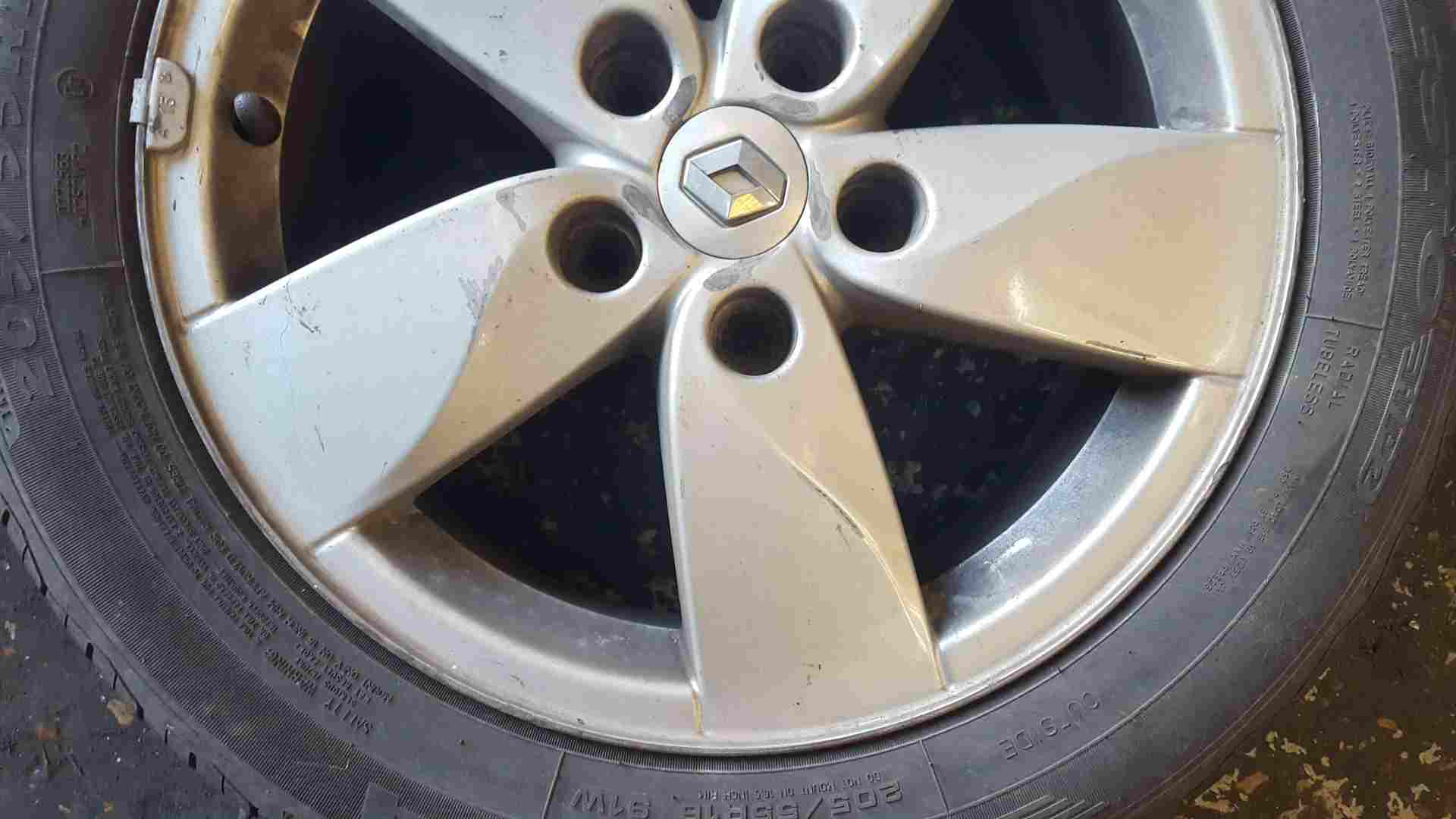Thumb 3 Renault Megane + Scenic MK3 2009-2016 Proteus Alloy Wheel 16Inch 3/5