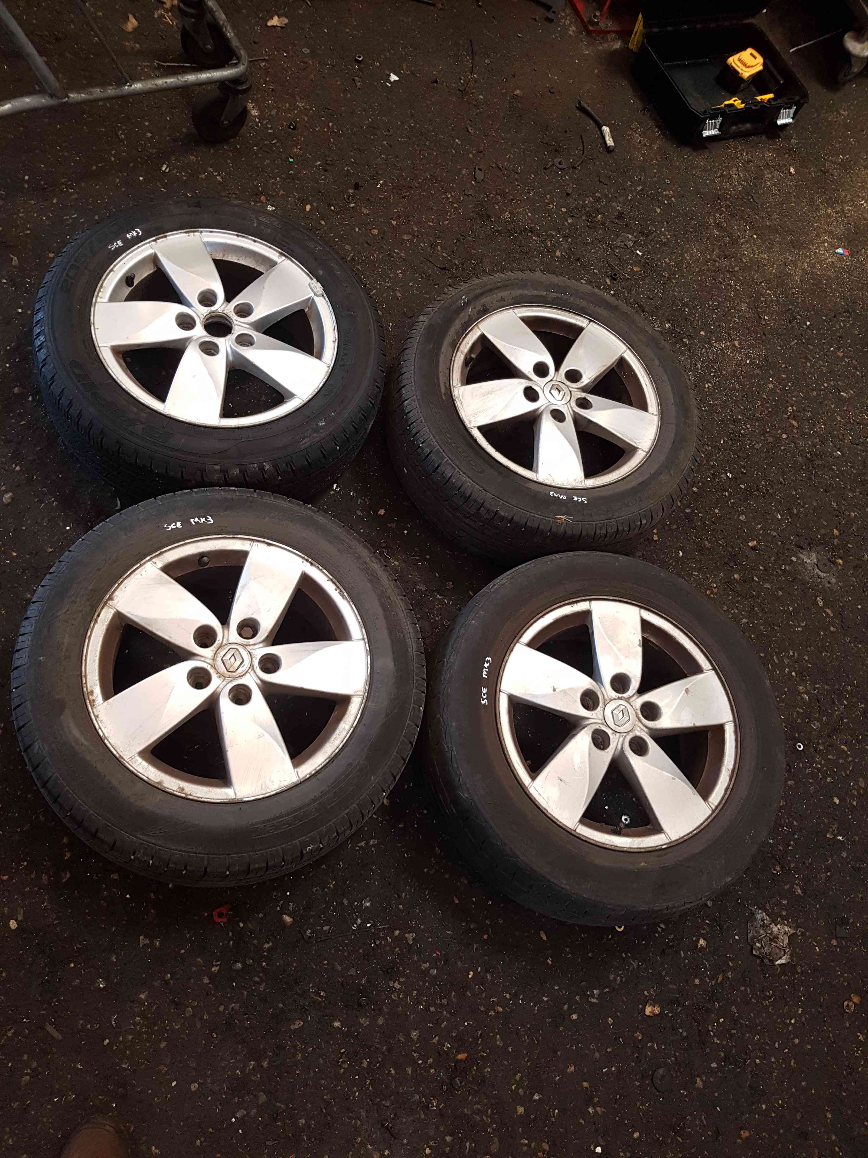 Thumb 2 Renault Megane + Scenic MK3 2009-2016 Proteus Alloy Wheel 16Inch SET X4 6mm 4/5