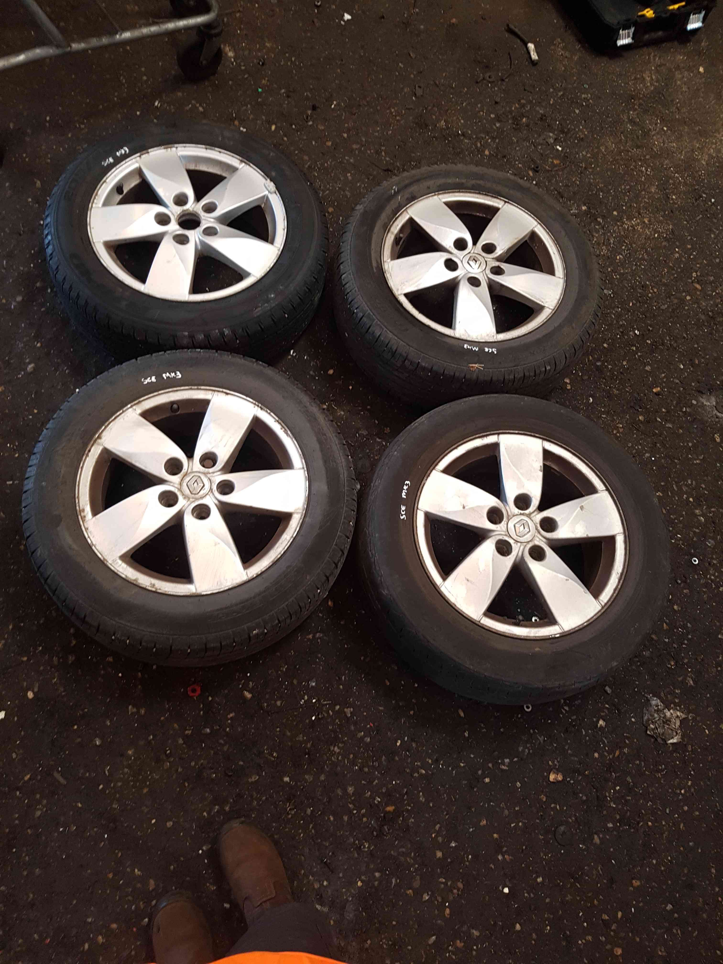 Thumb 7 Renault Megane + Scenic MK3 2009-2016 Proteus Alloy Wheel 16Inch SET X4 6mm 4/5