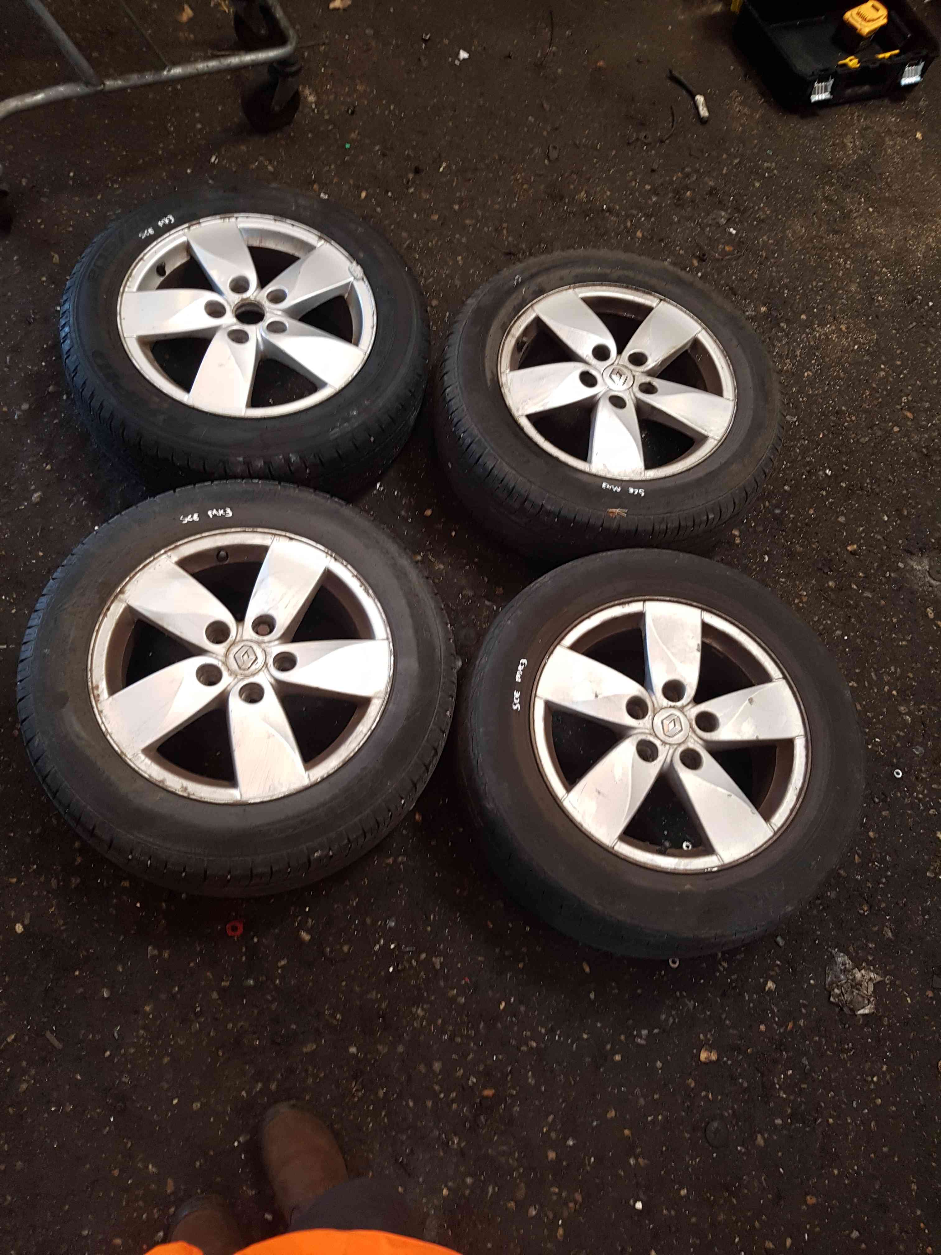 Thumb 8 Renault Megane + Scenic MK3 2009-2016 Proteus Alloy Wheel 16Inch SET X4 6mm 4/5