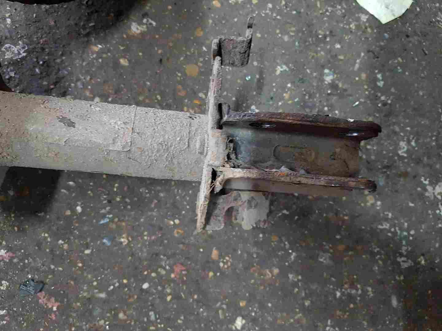 Thumb 3 Renault Megane 1999-2002 1.6 16V Nsf Passenger Front Shock Strut Spring